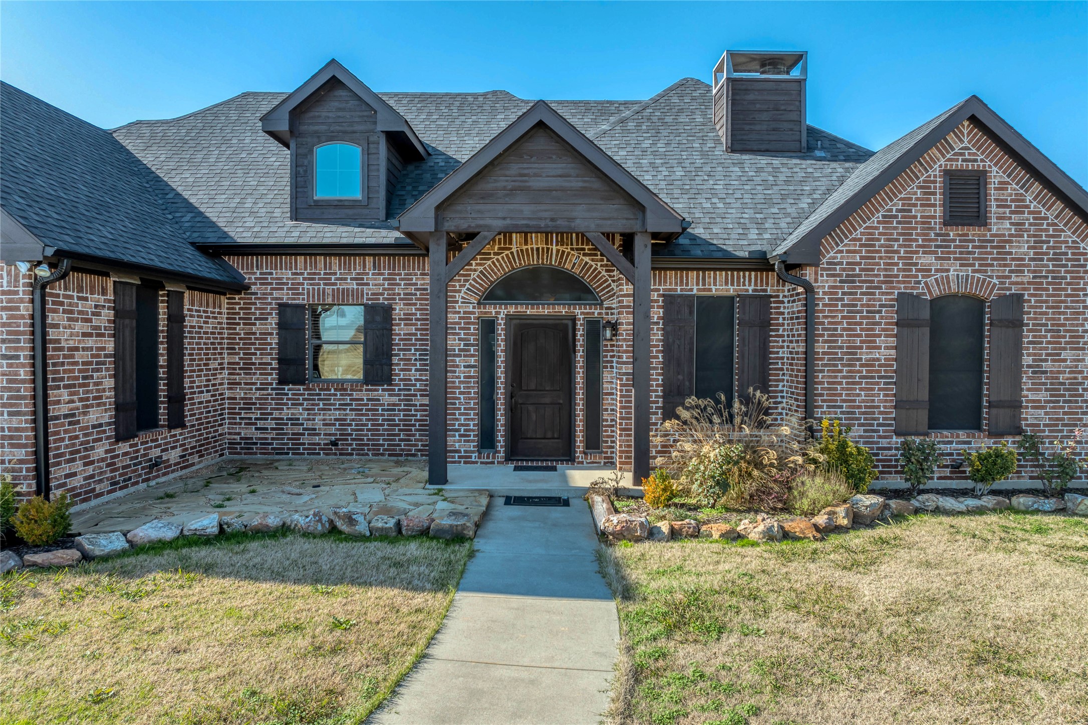 4047 Old Town Road