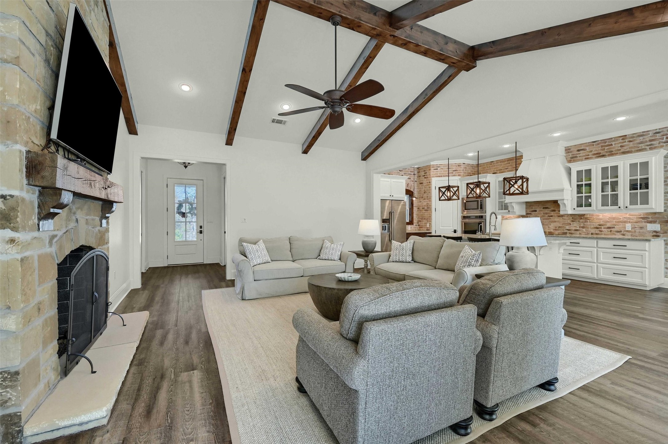 100 Shoshone Drive