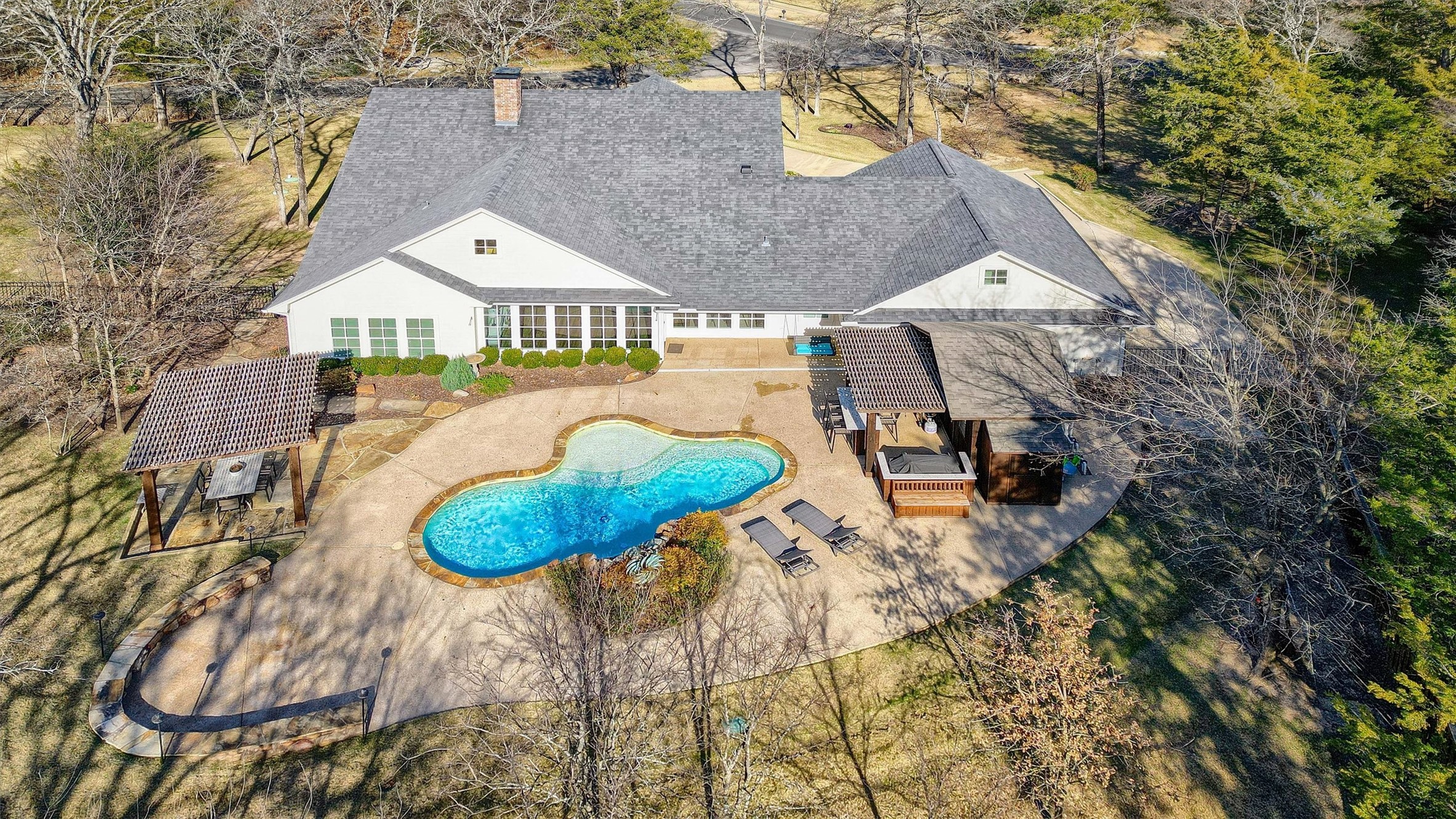 100 Shoshone Drive
