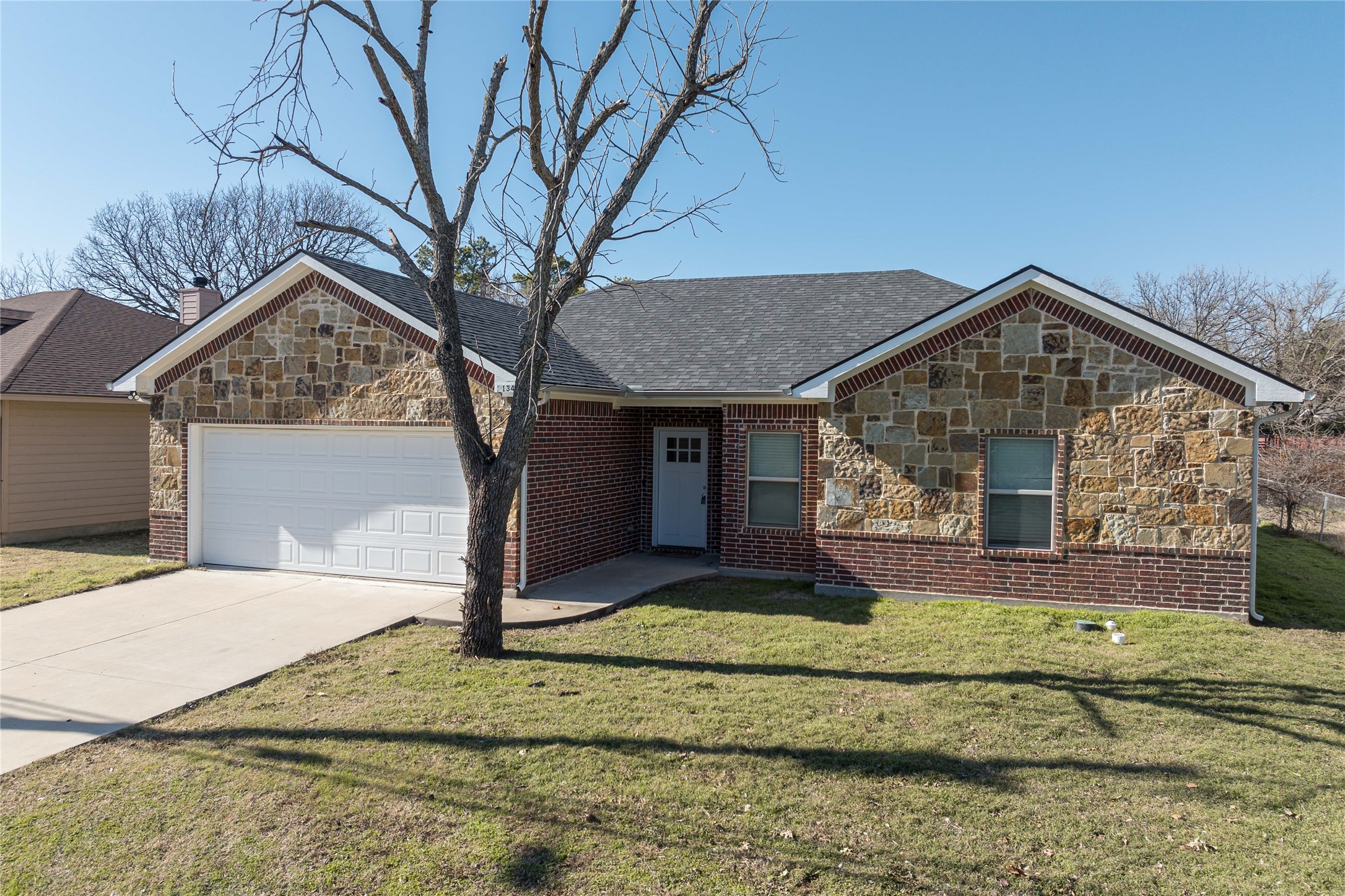 2134 N Frisco Road