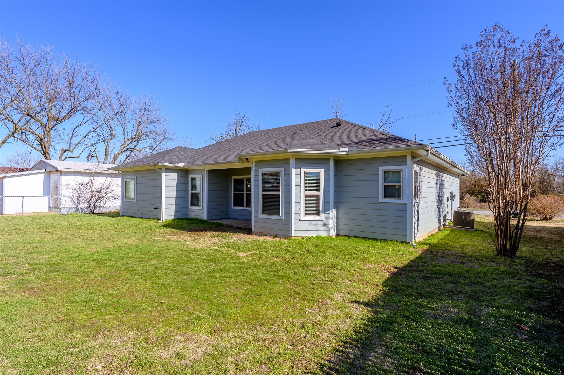 2134 N Frisco Road