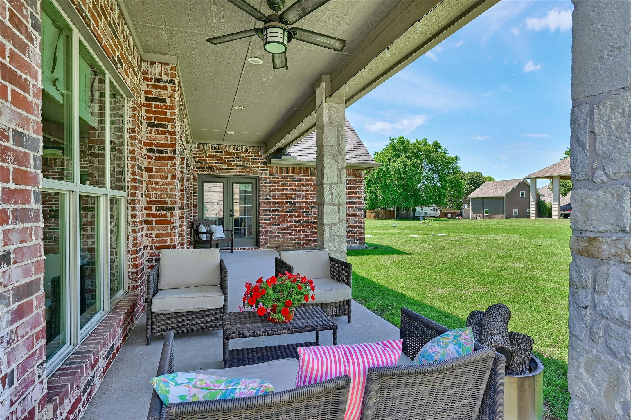 116 Sequoya Drive