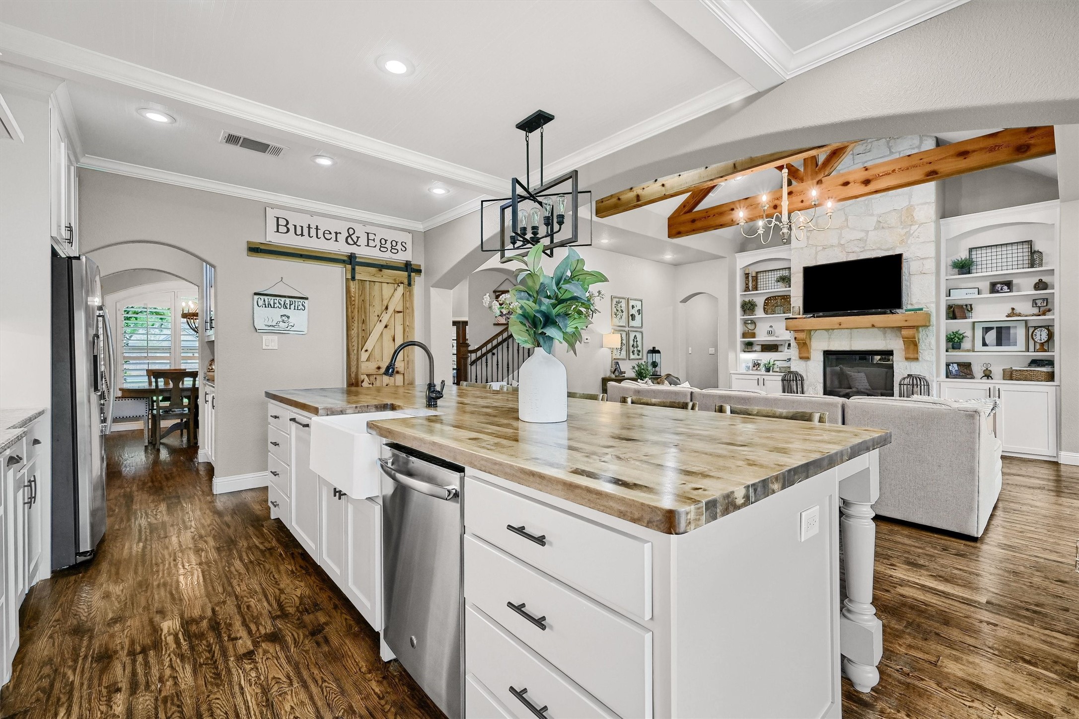 116 Sequoya Drive