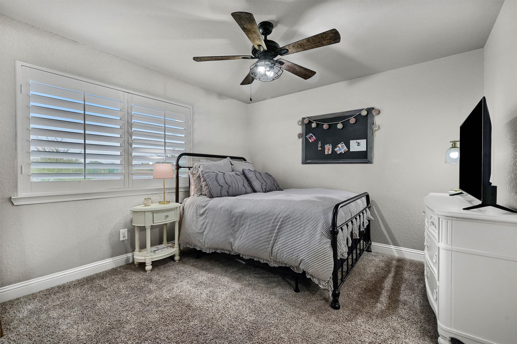 116 Sequoya Drive