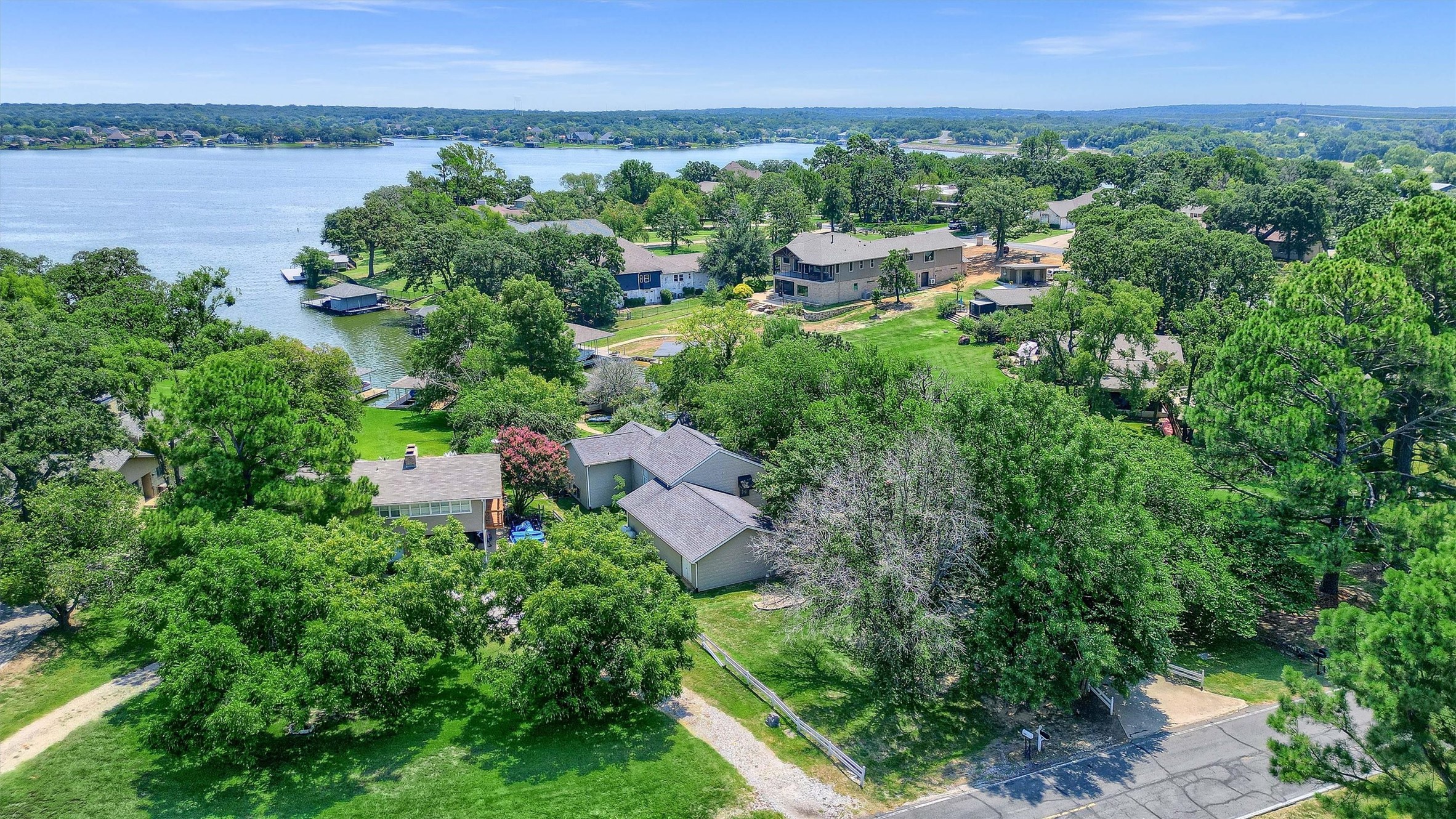 203 Kiowa Drive W