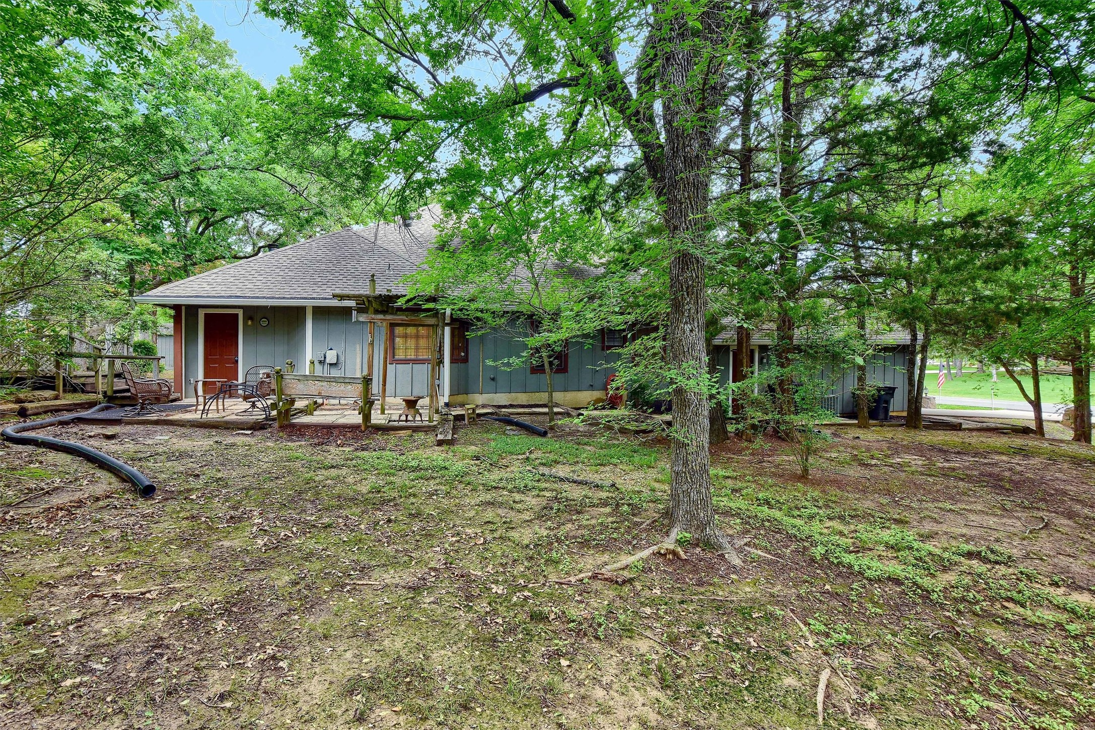 623 Kiowa Dr E