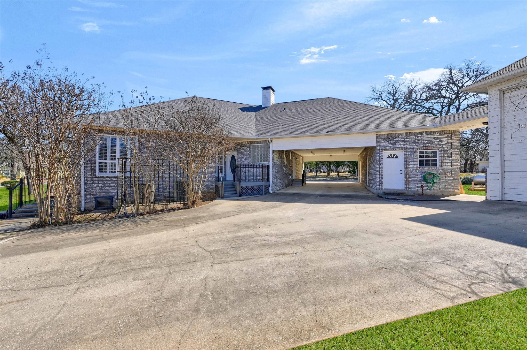 102 Santee Drive