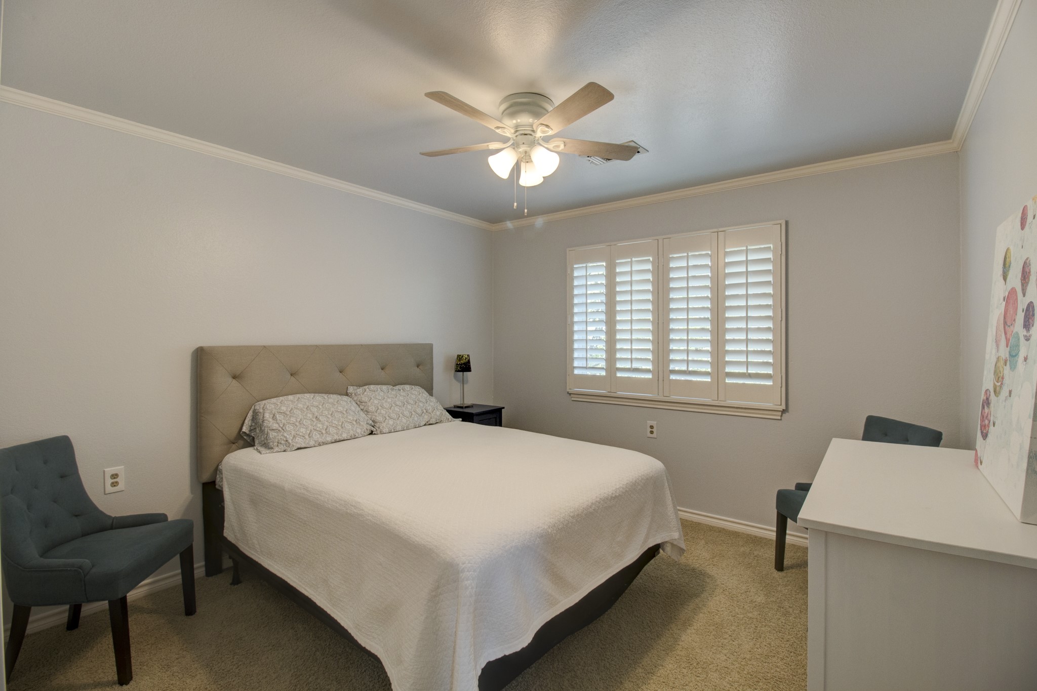 108 E Kiowa Drive E