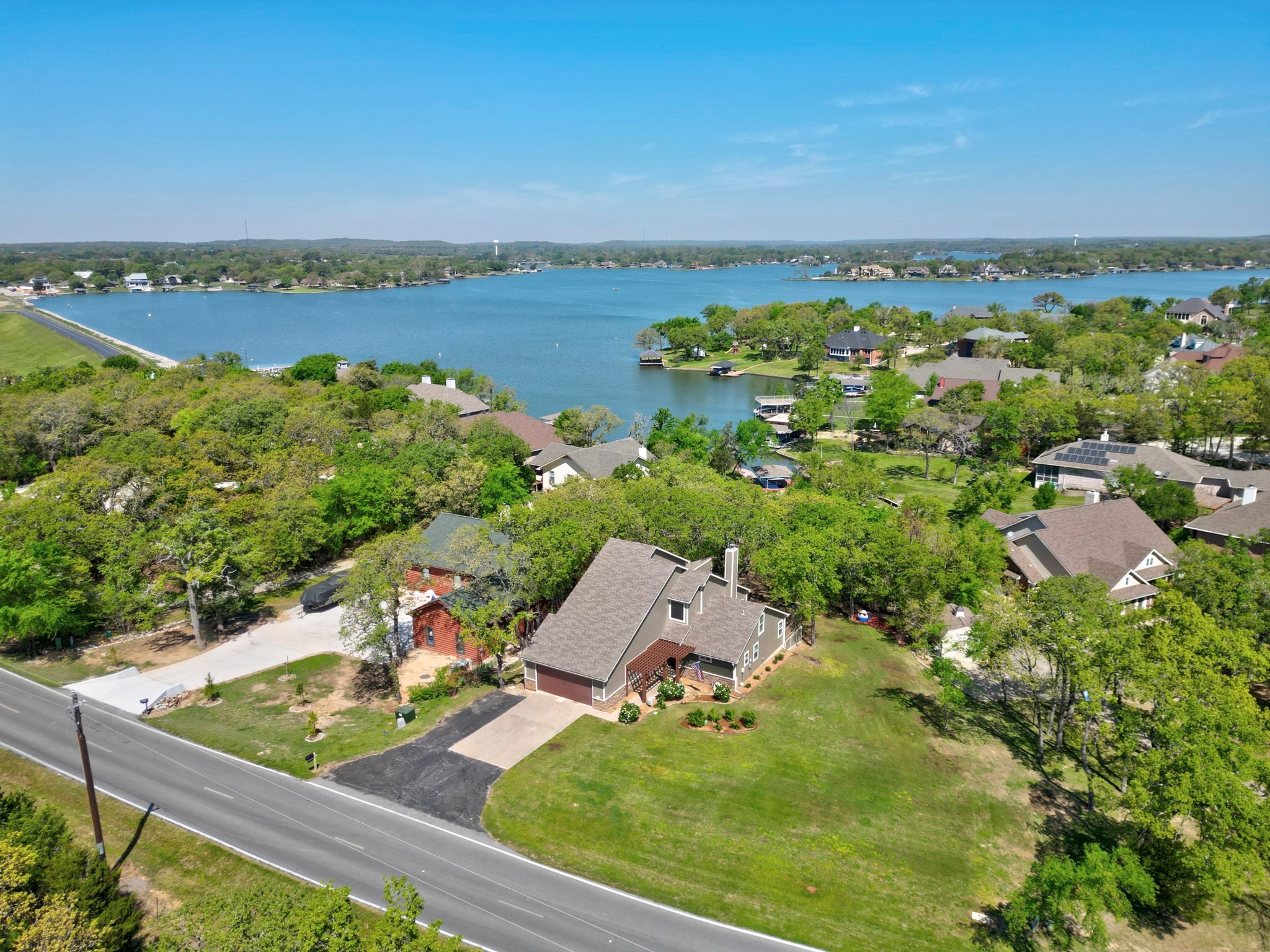 108 E Kiowa Drive E