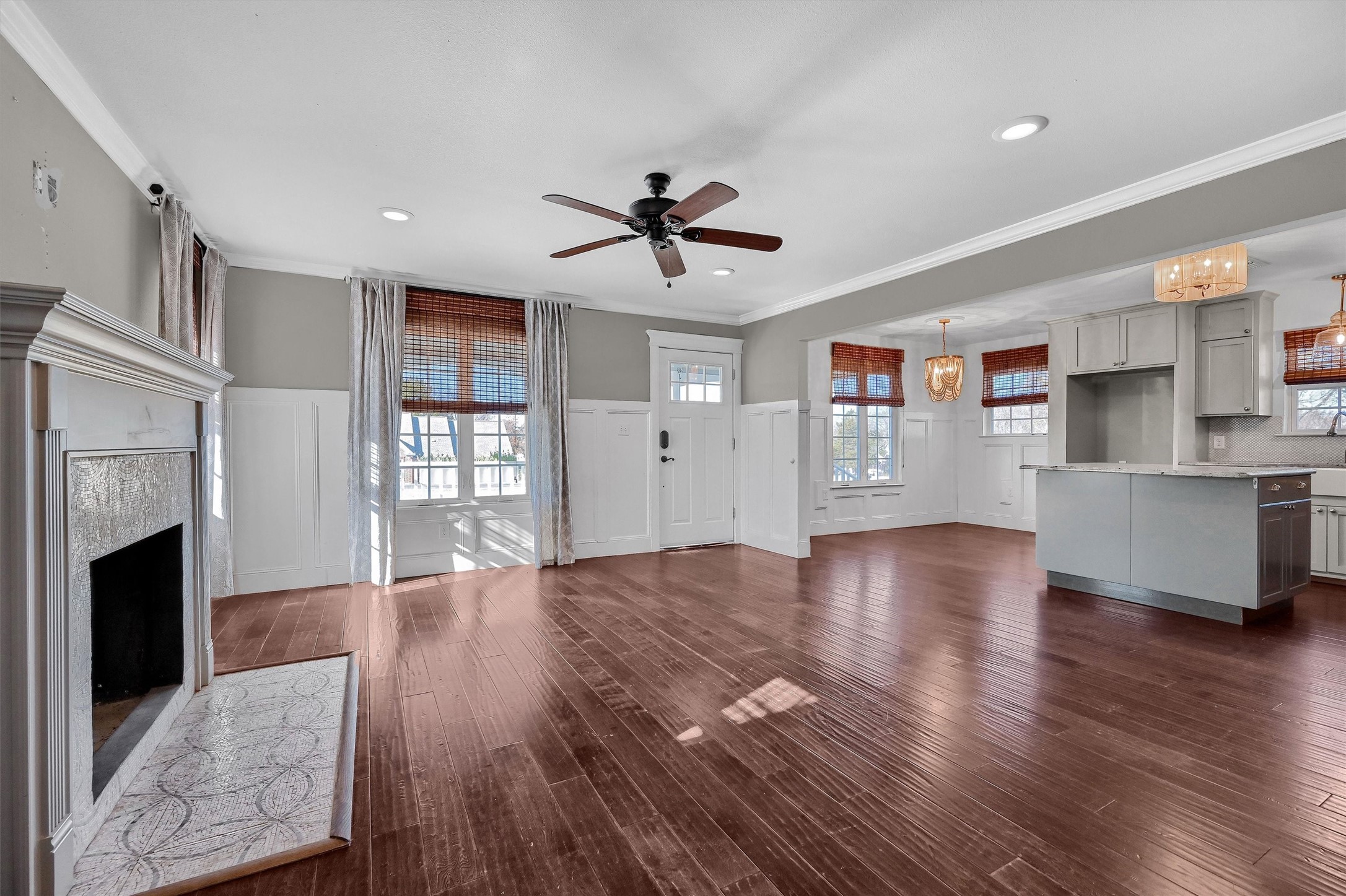 123 Pontiac Drive