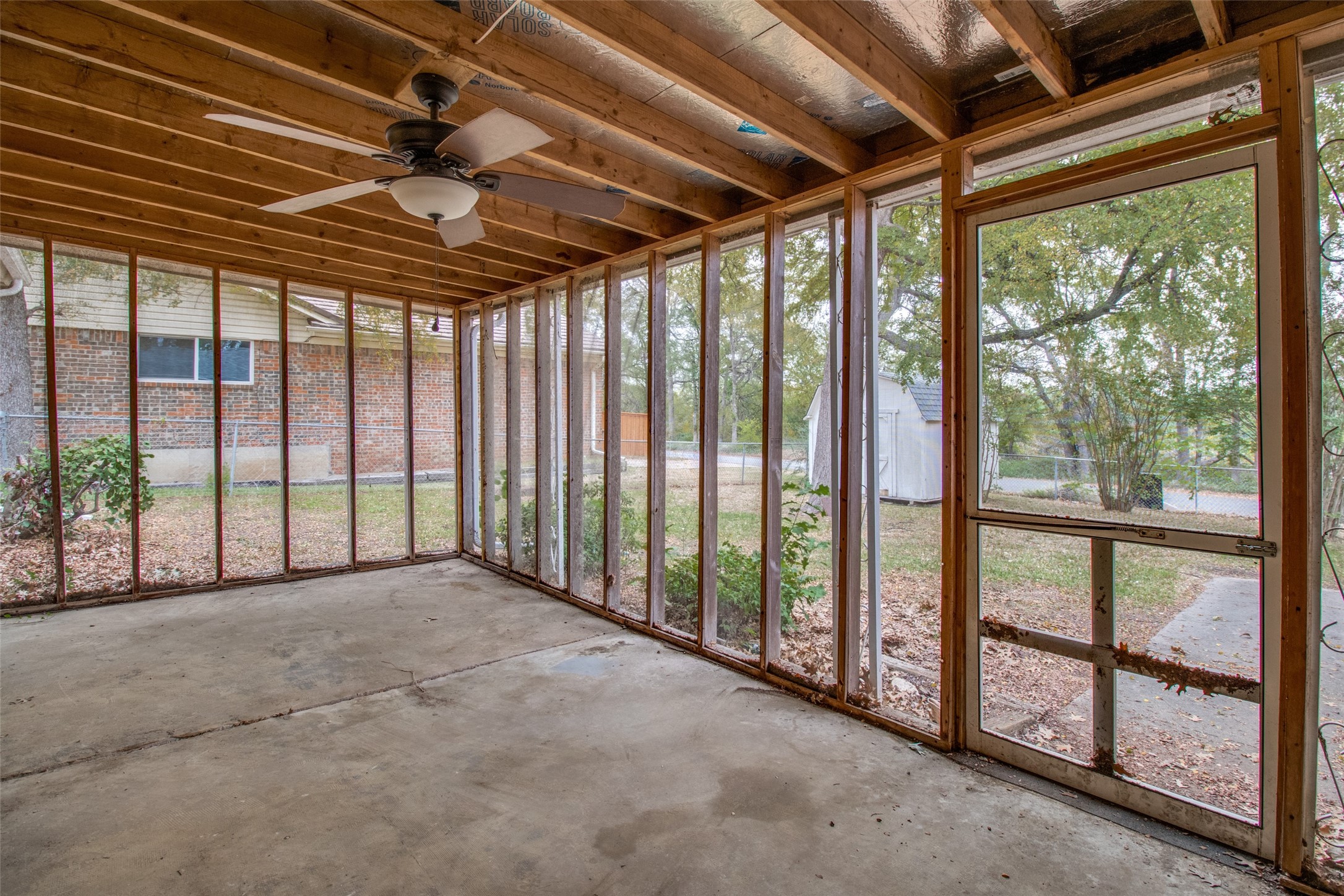 906 Starlight Drive