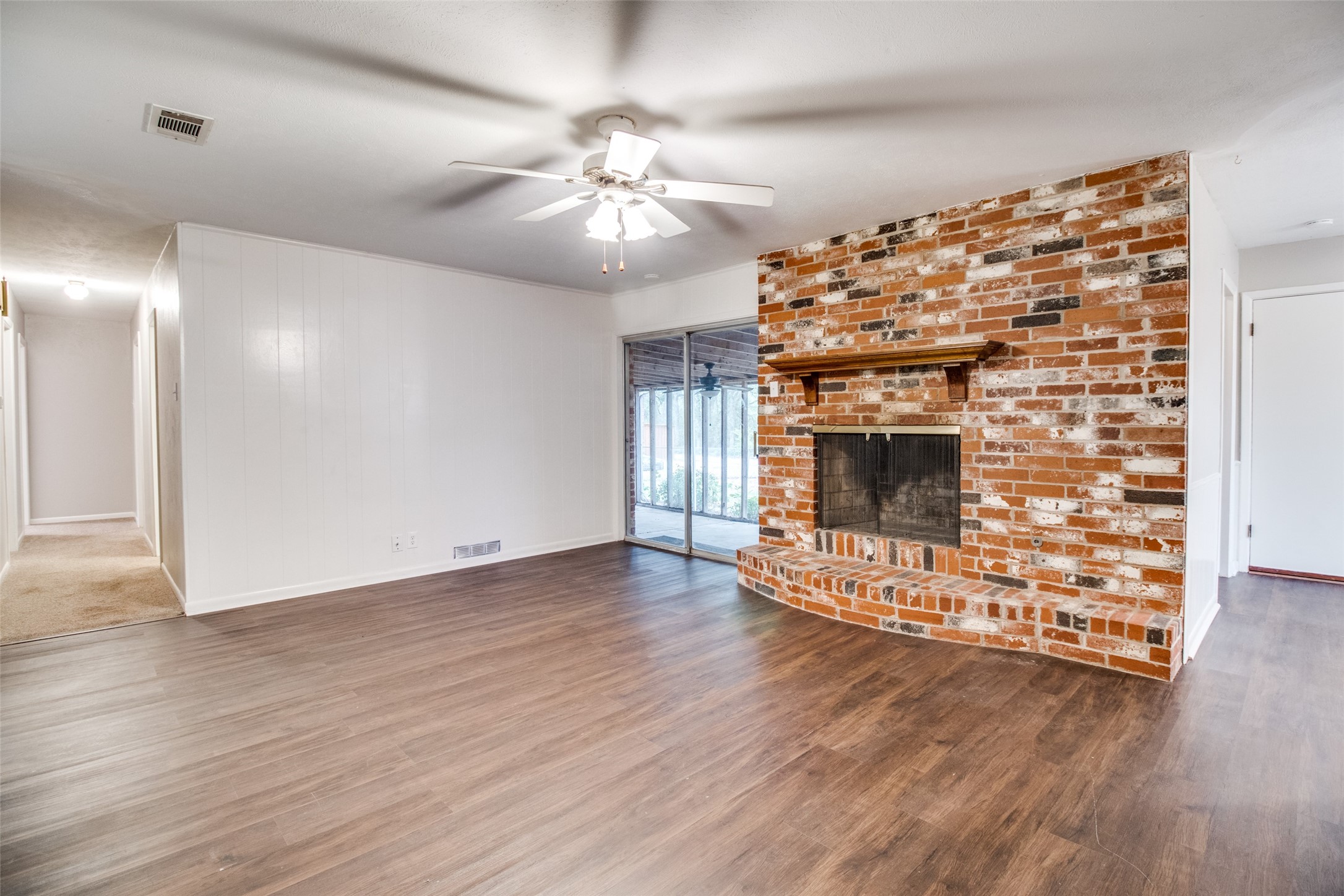 906 Starlight Drive
