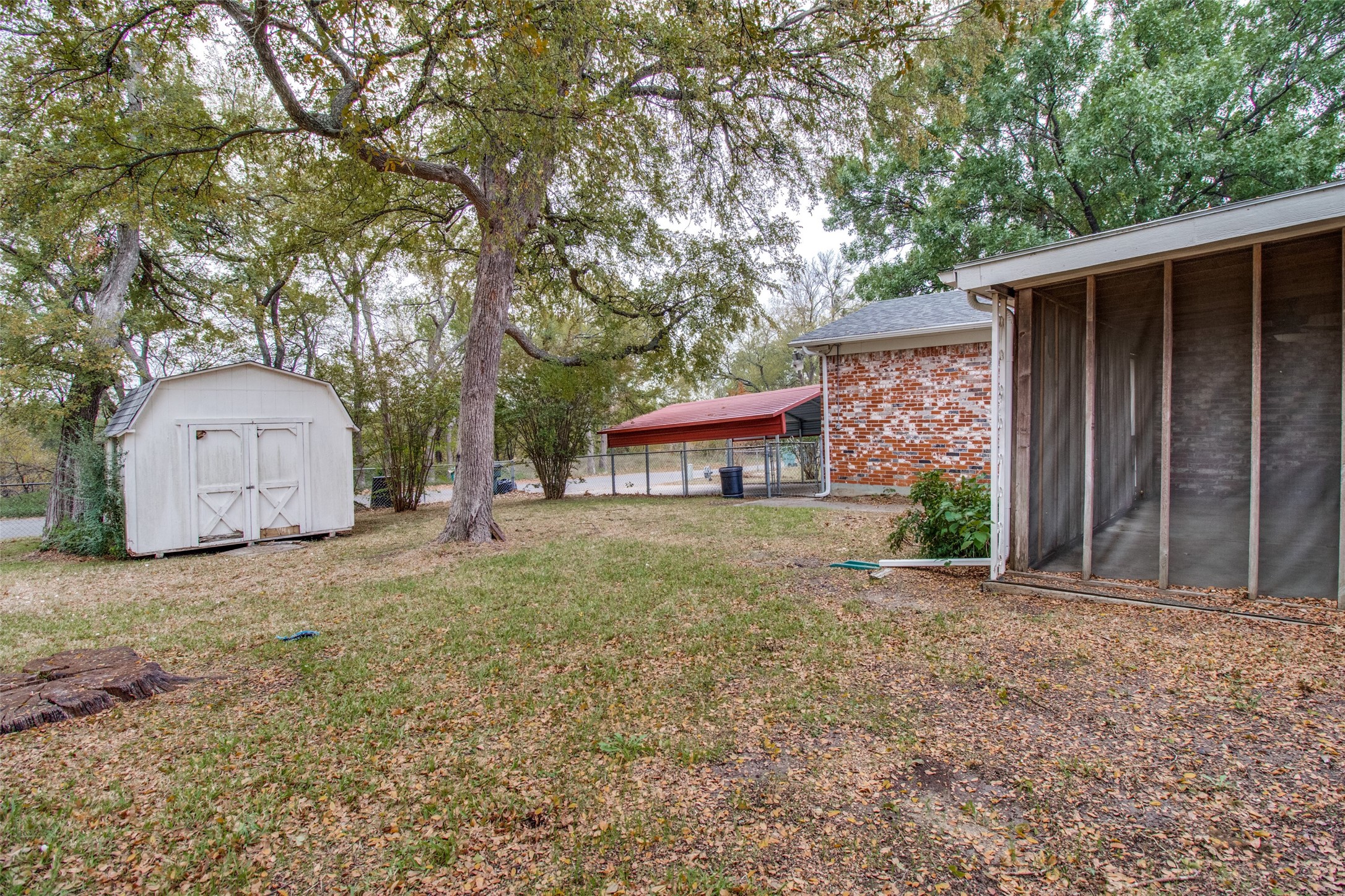906 Starlight Drive