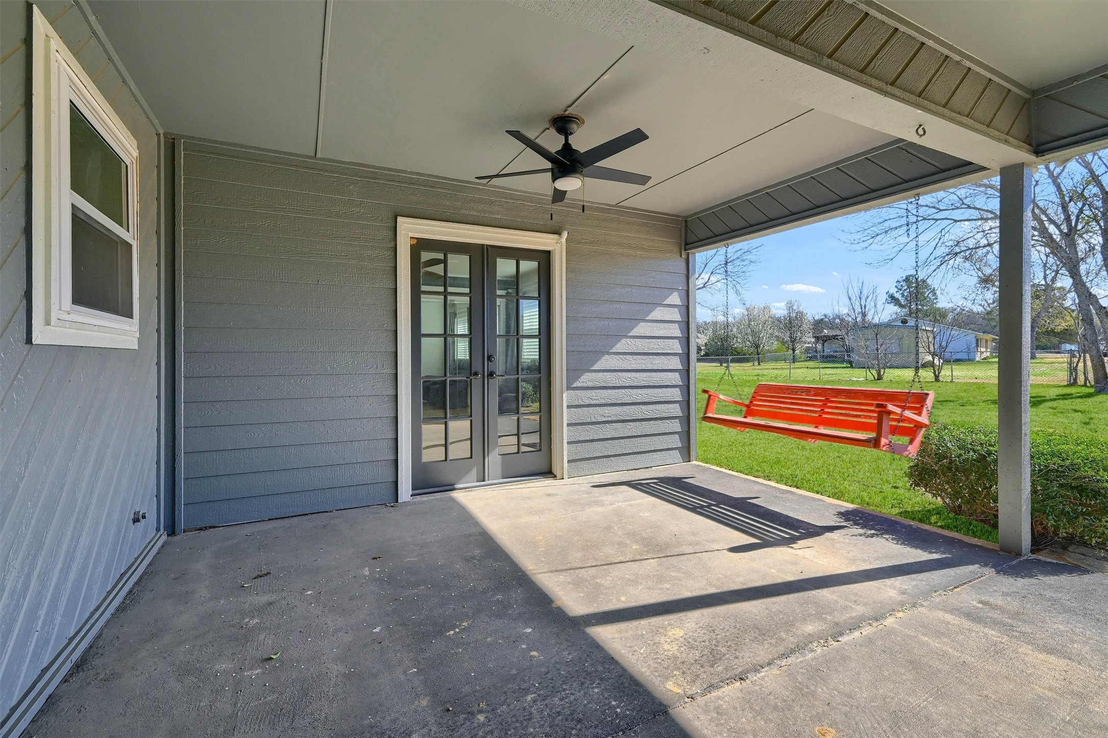 525 Kiowa Drive E
