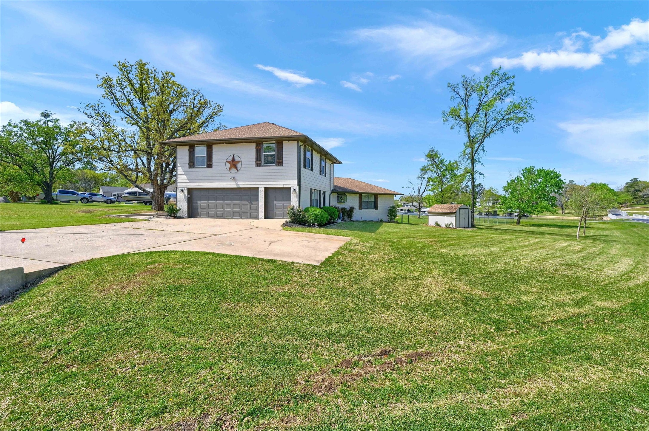 1346 Kiowa Drive E