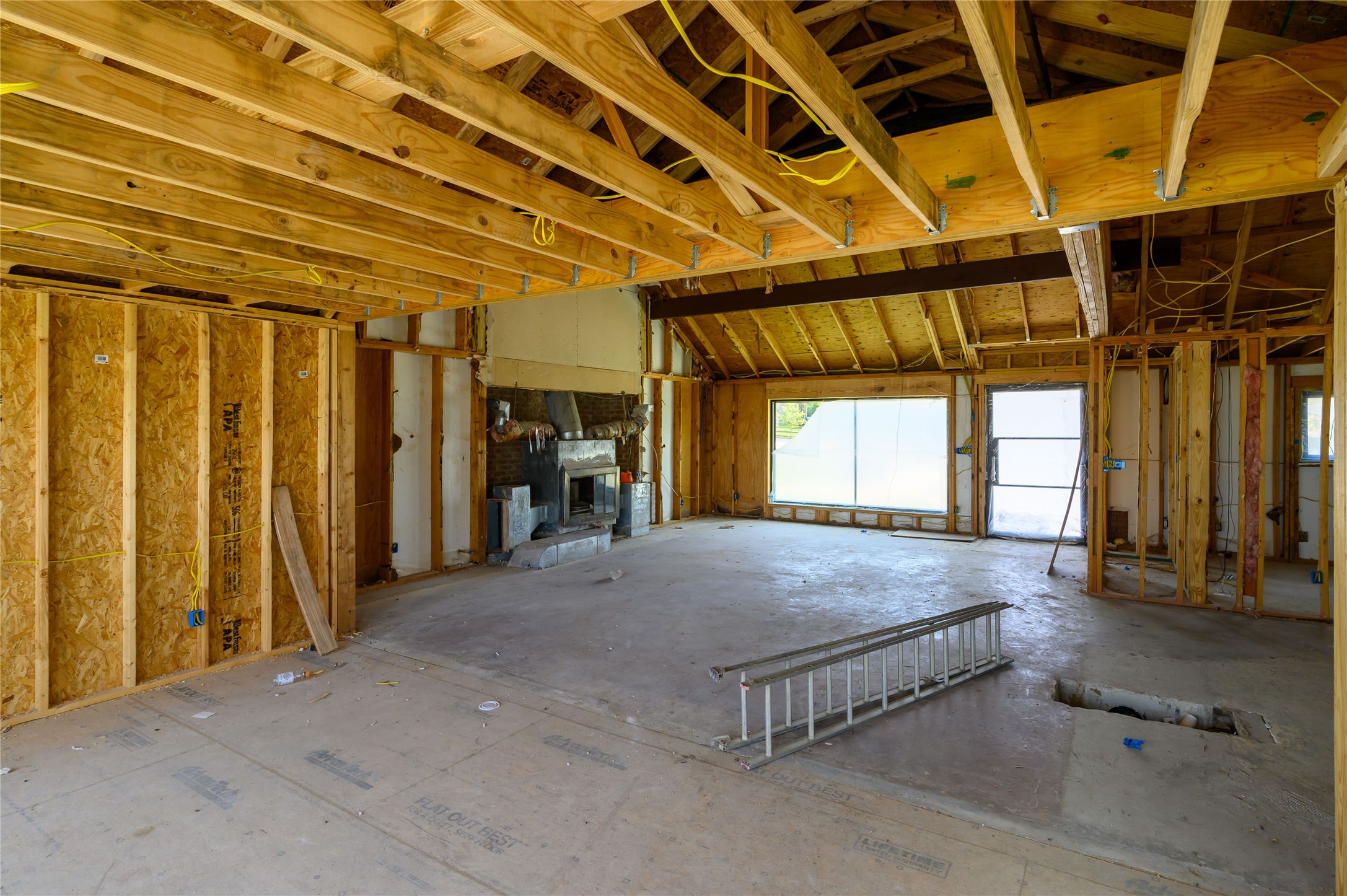 124 Sequoya Drive