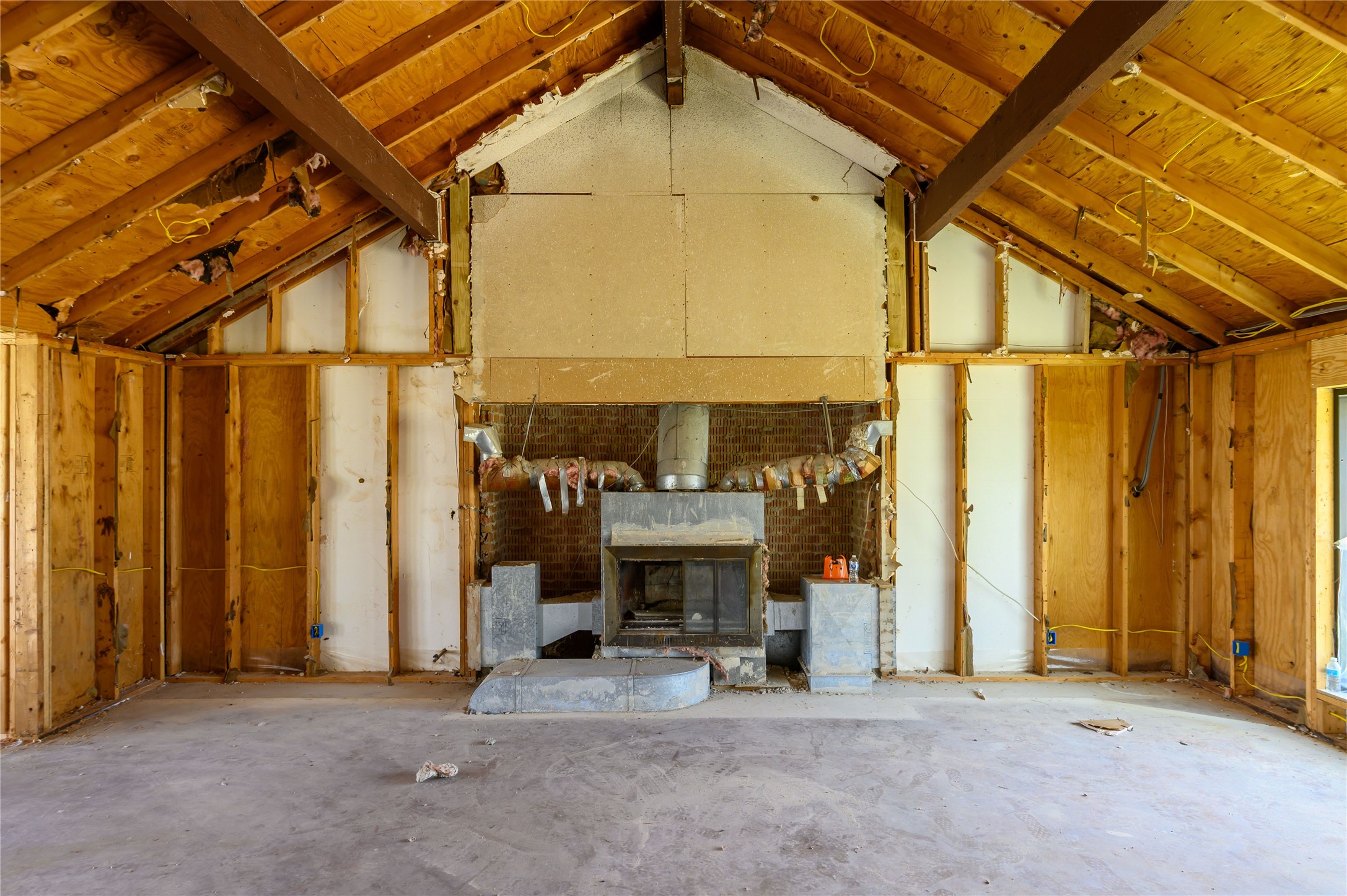124 Sequoya Drive