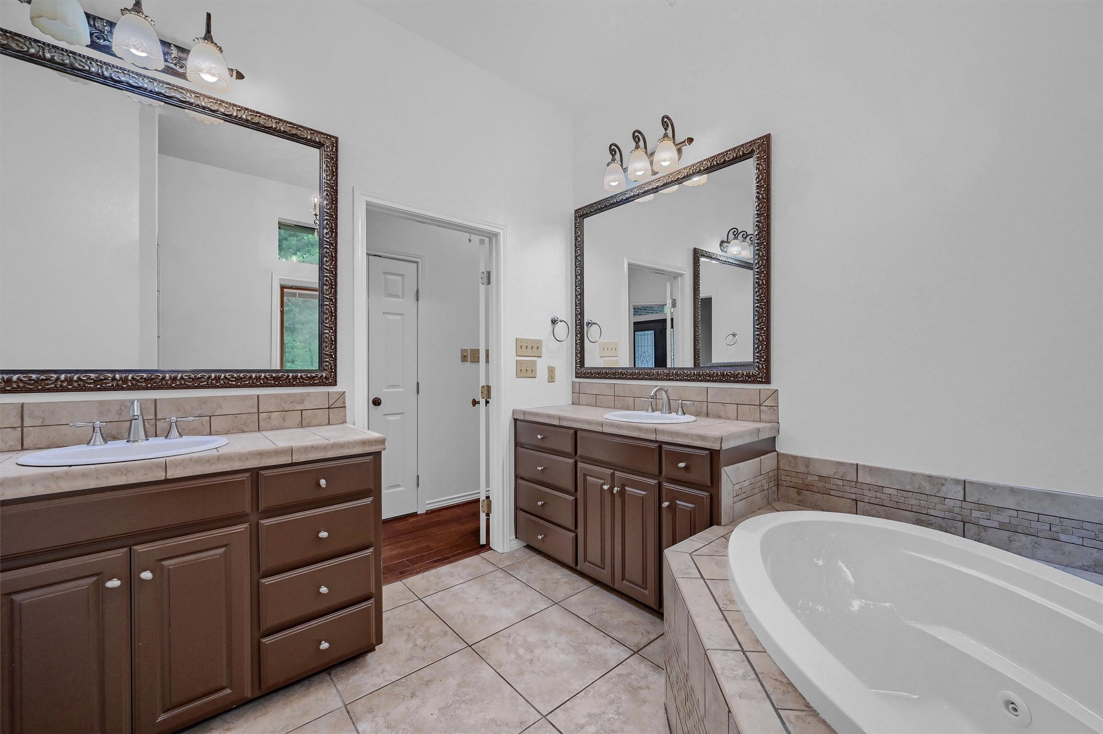 4844 County Road 203