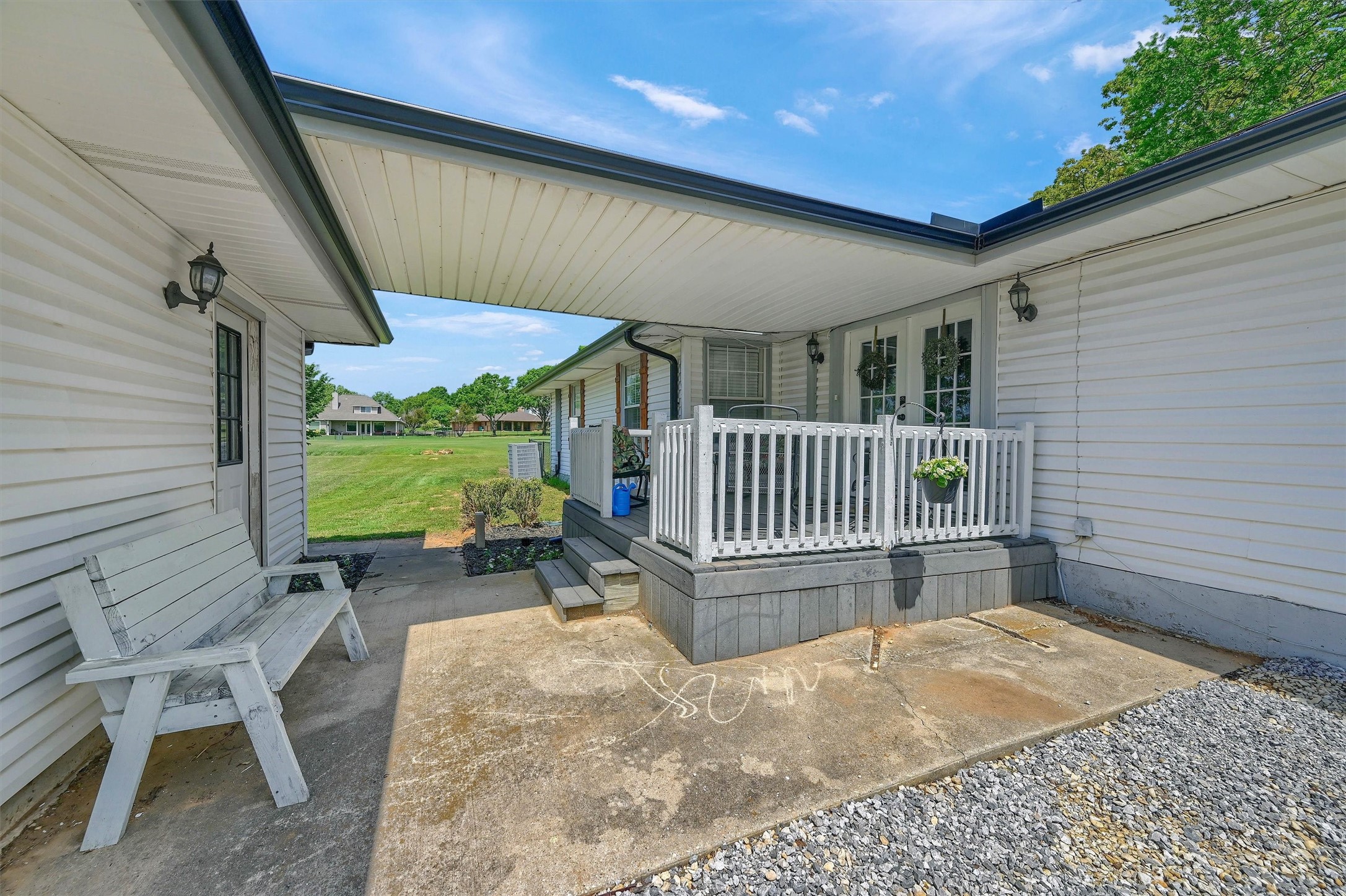 105 Cocopa Drive