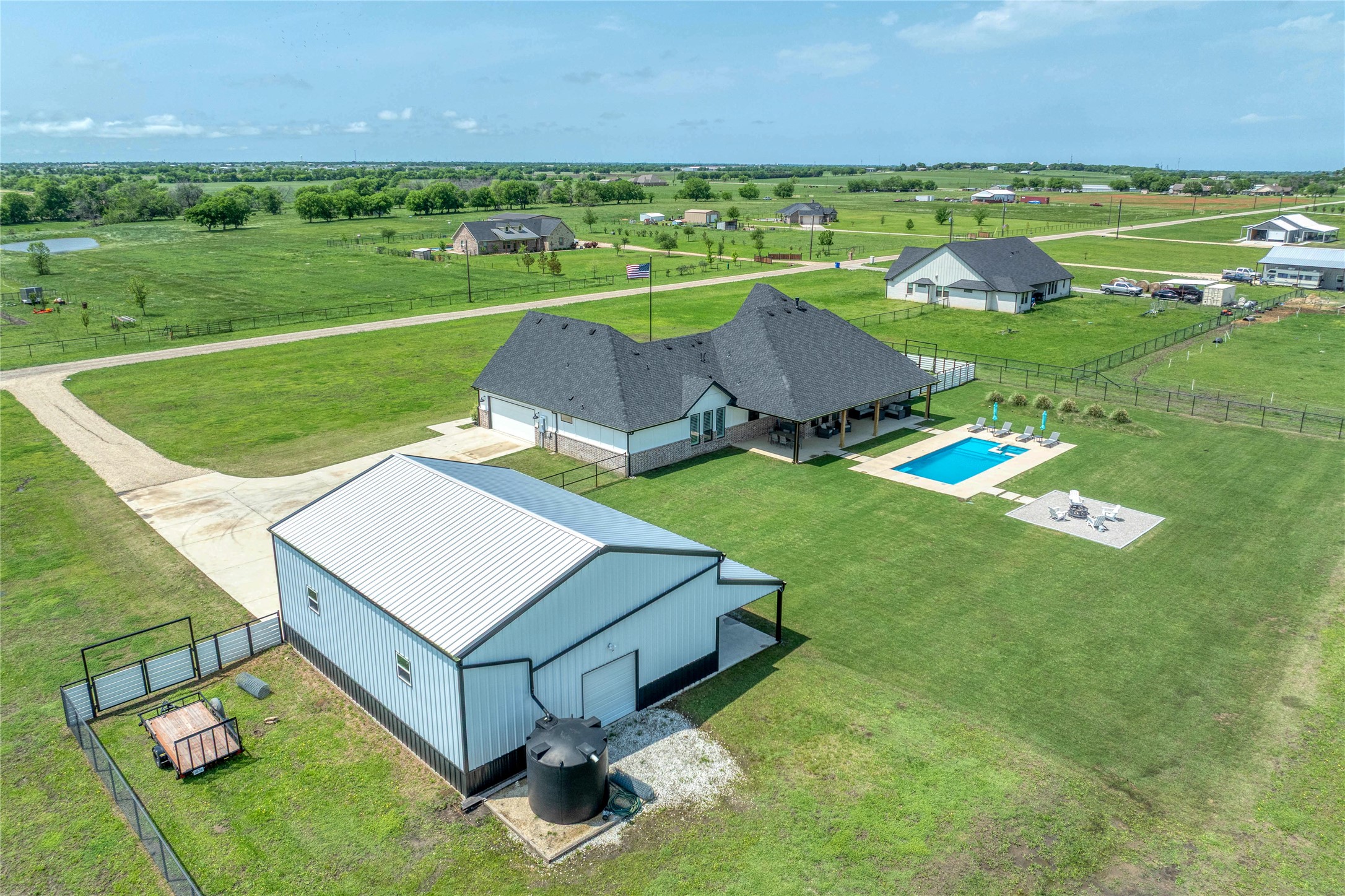 450 County Road 2411