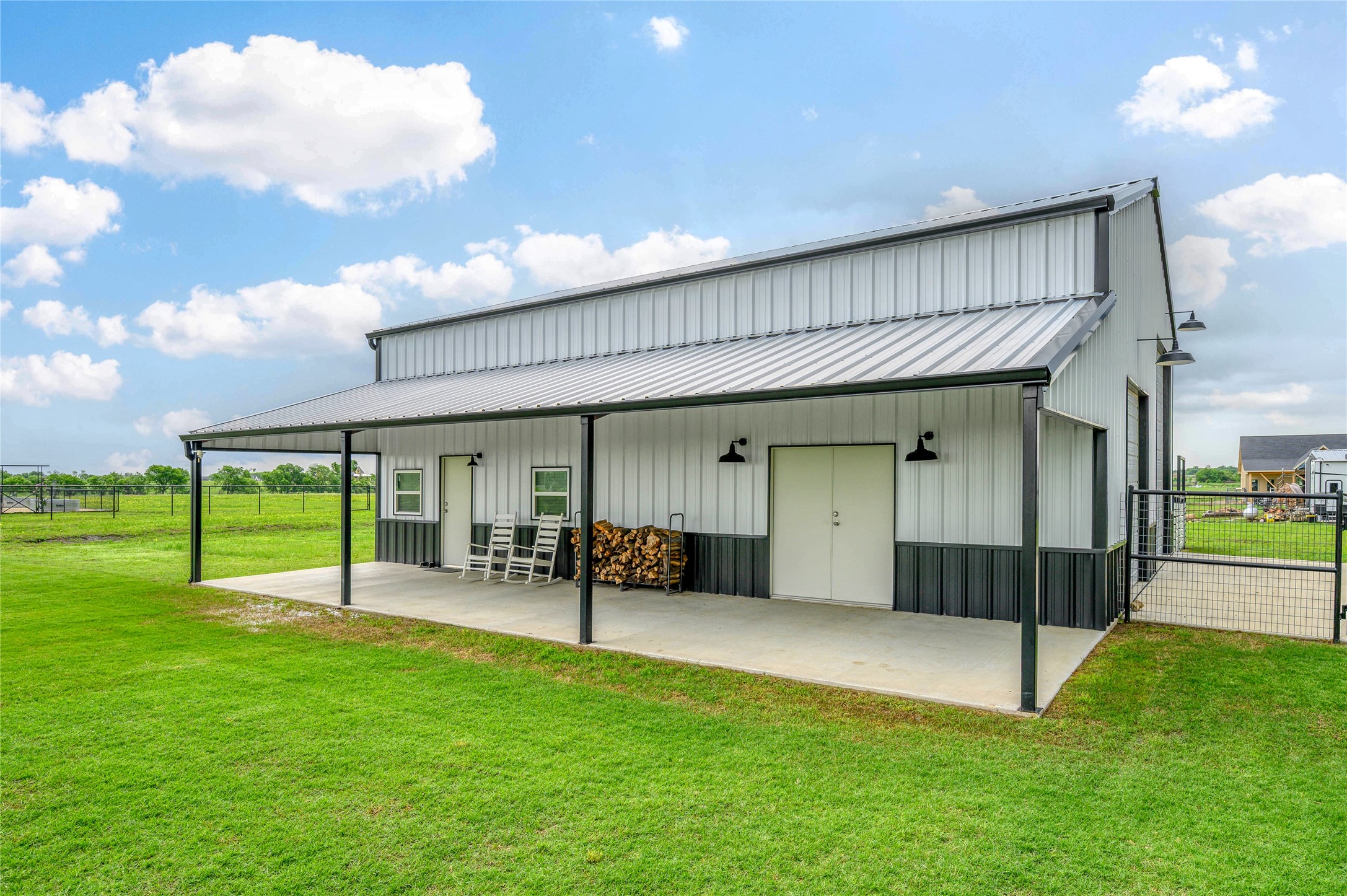 450 County Road 2411