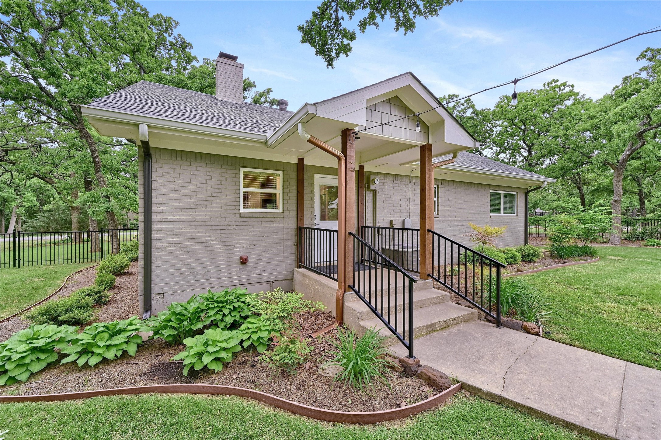 122 Santa Fe Trail