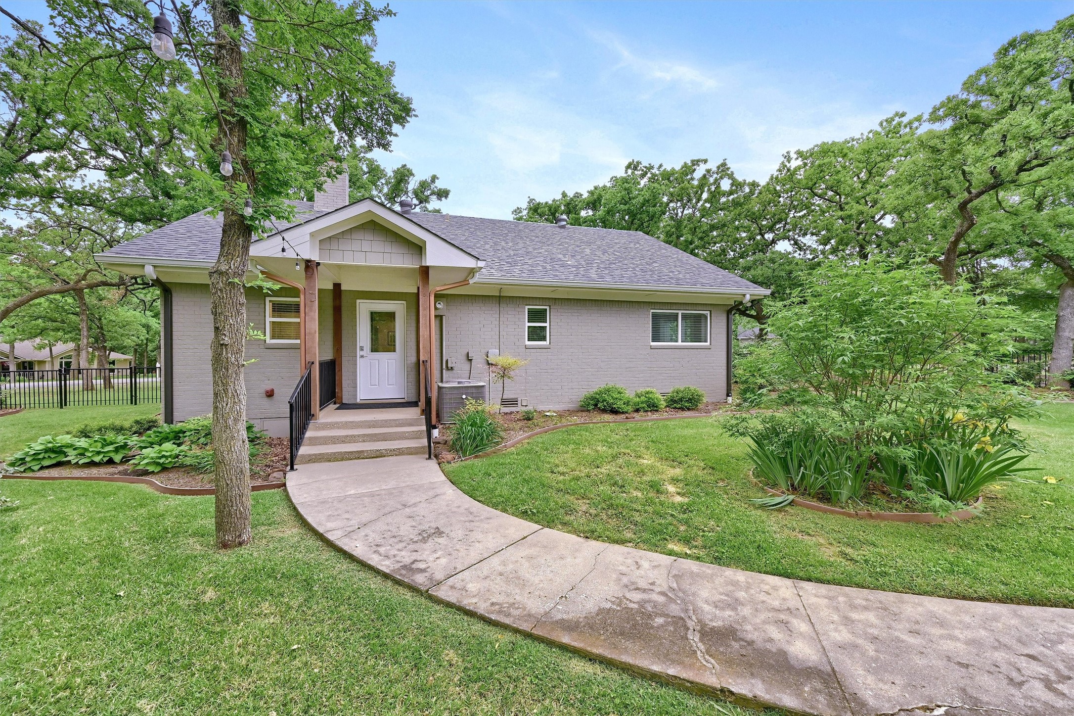 122 Santa Fe Trail