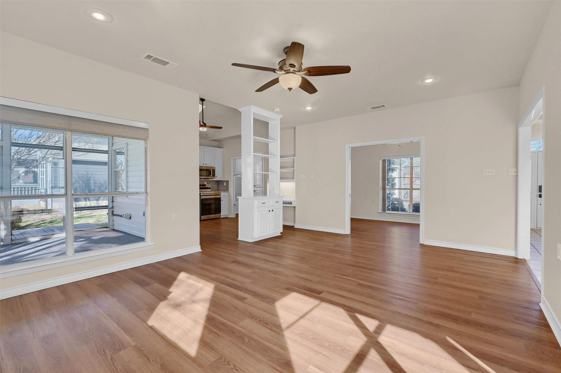 303 Kiowa Drive W