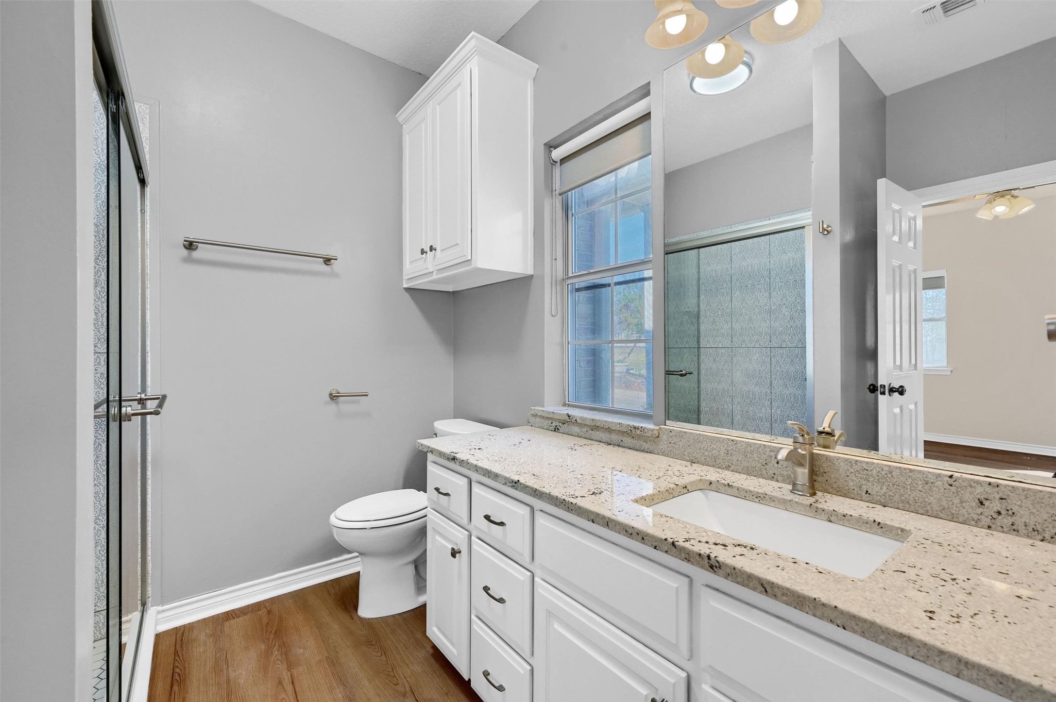 303 Kiowa Drive W