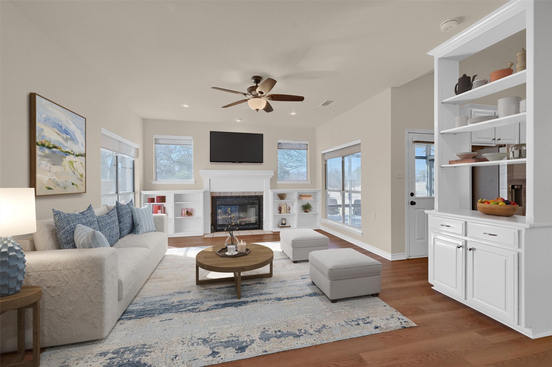 303 Kiowa Drive W