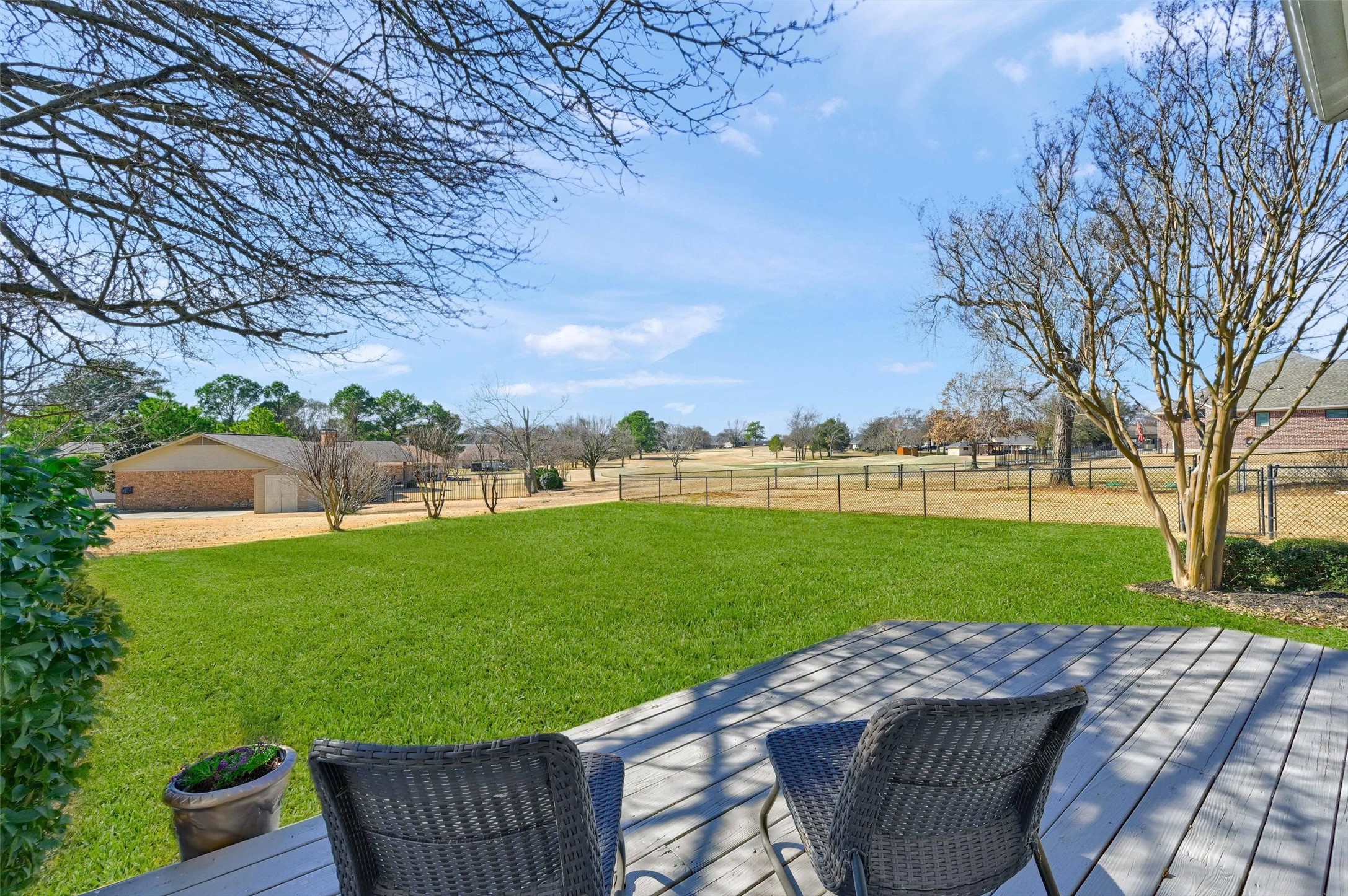 303 Kiowa Drive W