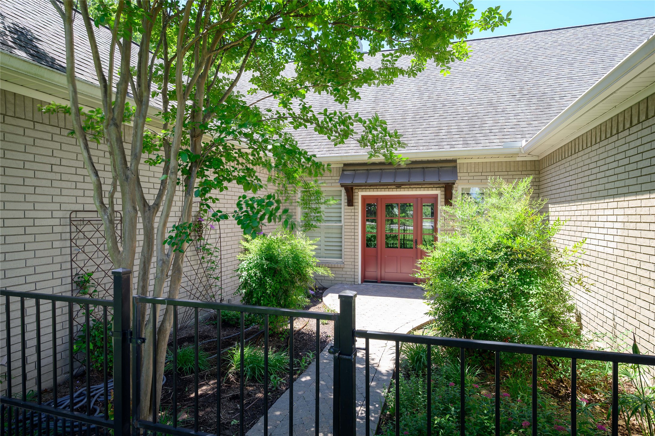 139 Shoshone Drive