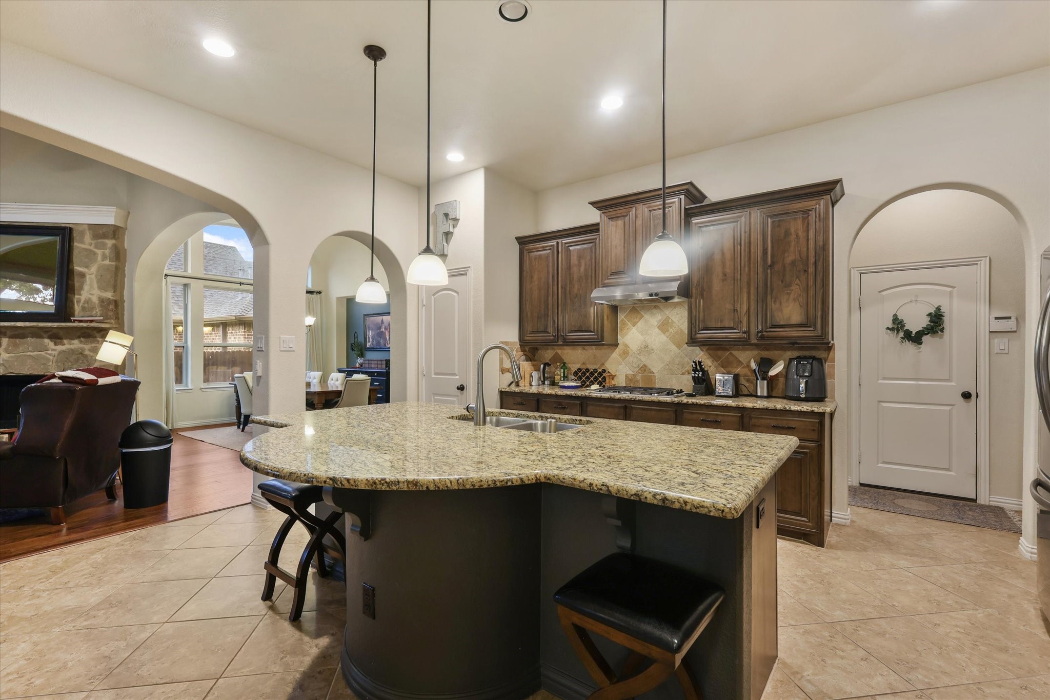 4213 Autumn Path Road
