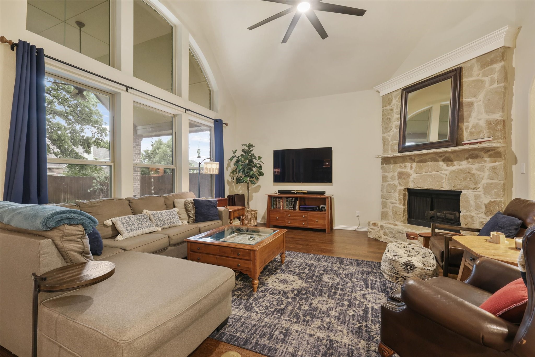 4213 Autumn Path Road