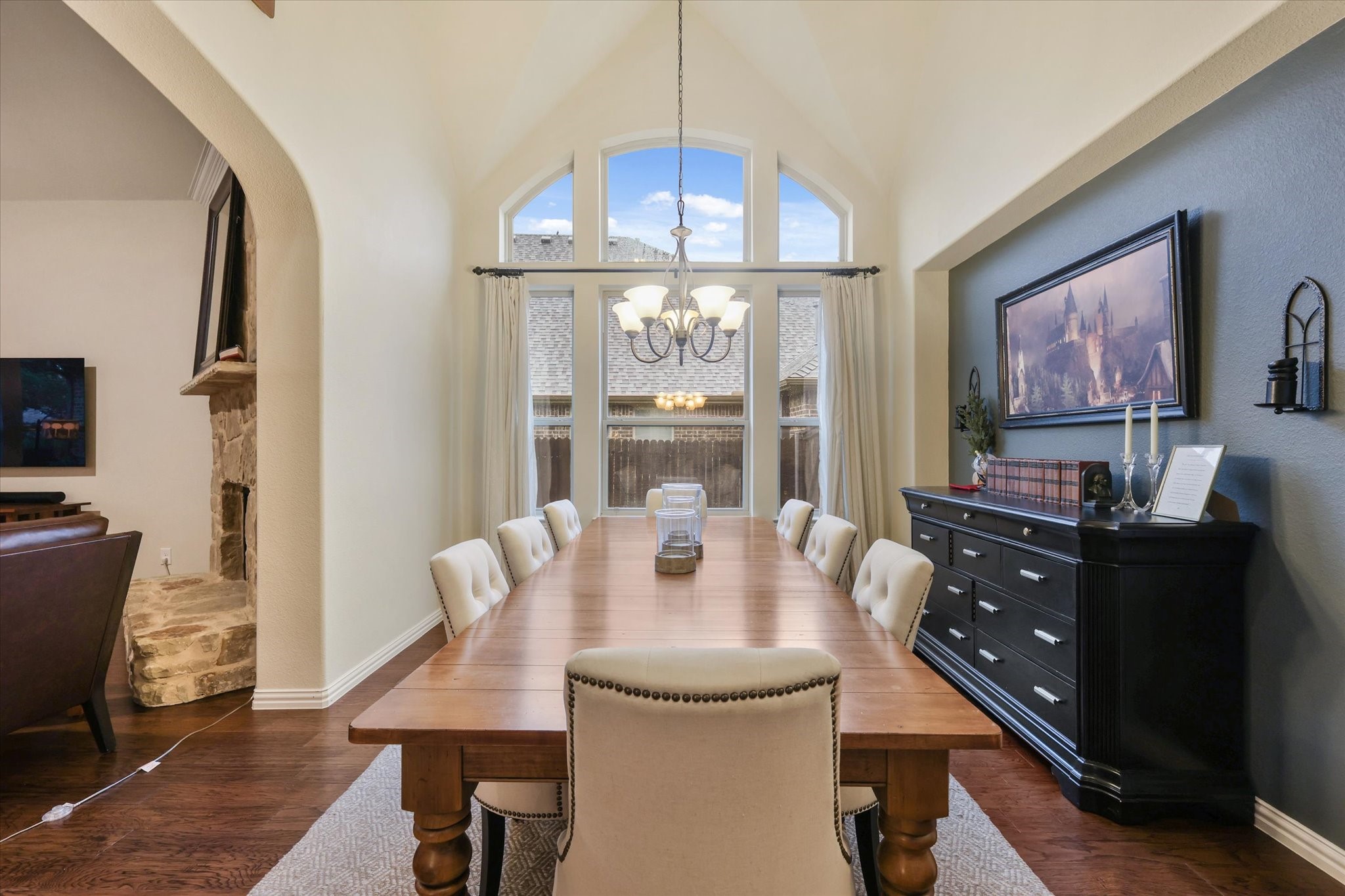 4213 Autumn Path Road