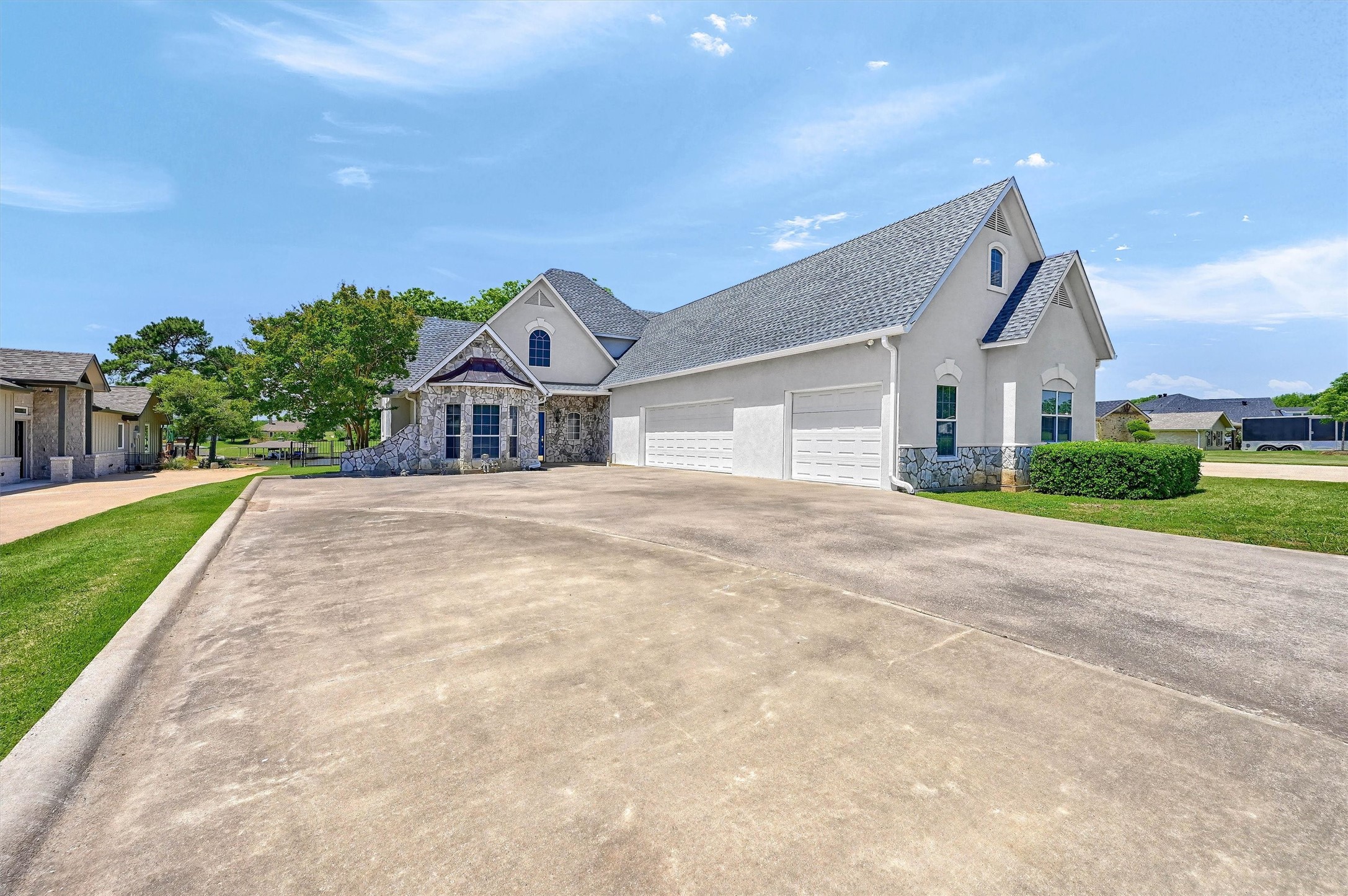 615 Kiowa Drive W