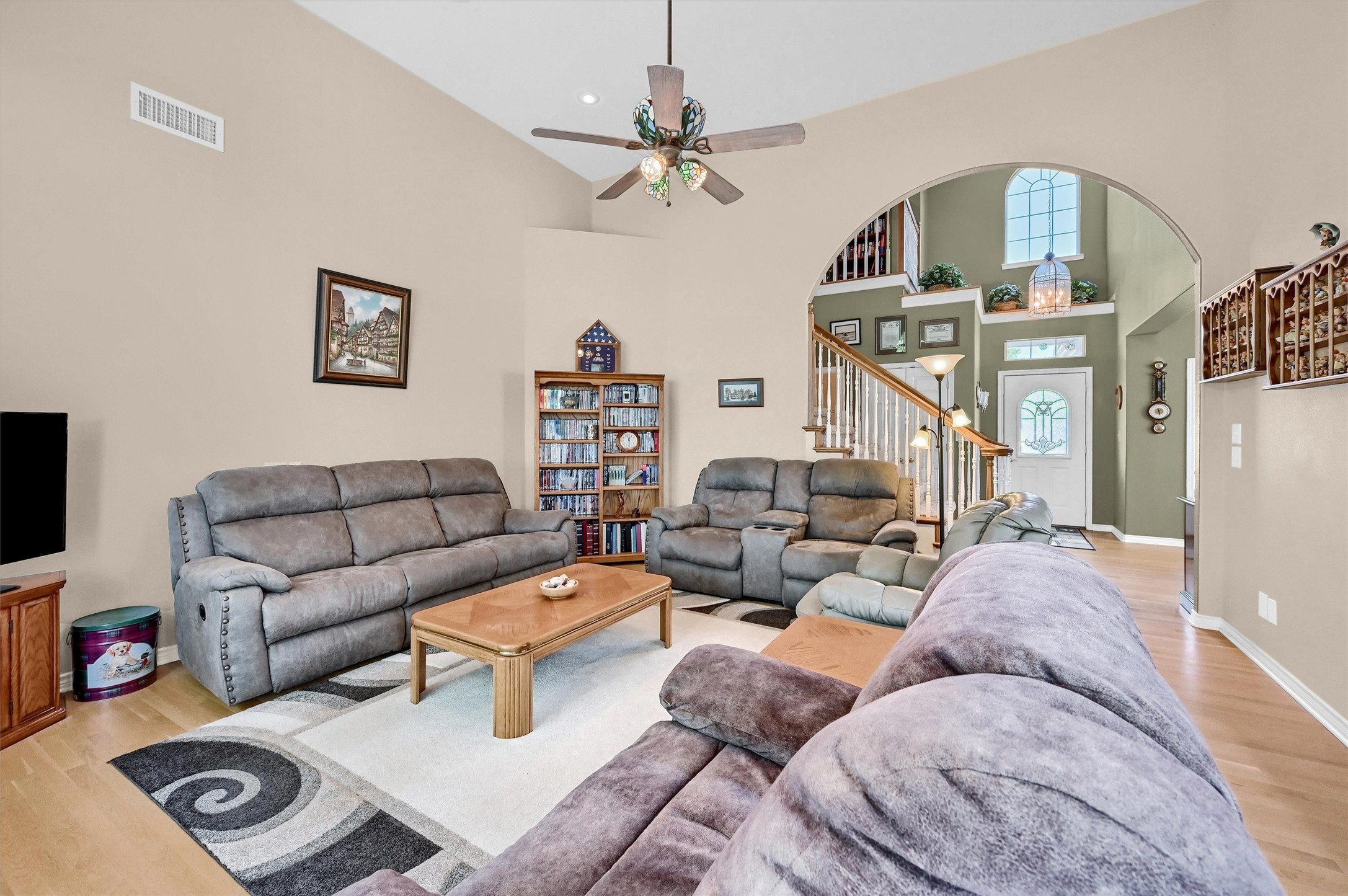 615 Kiowa Drive W