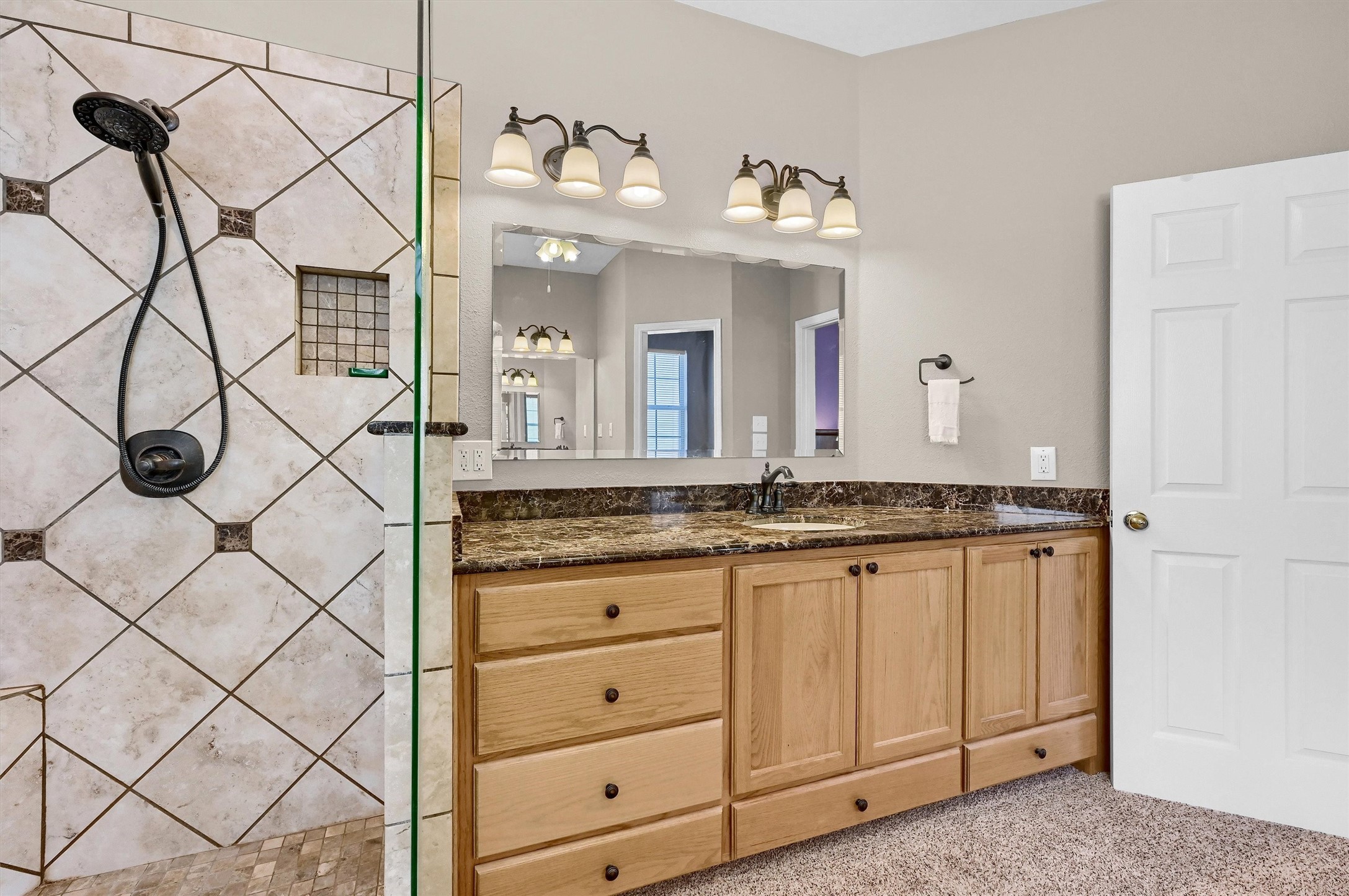 615 Kiowa Drive W