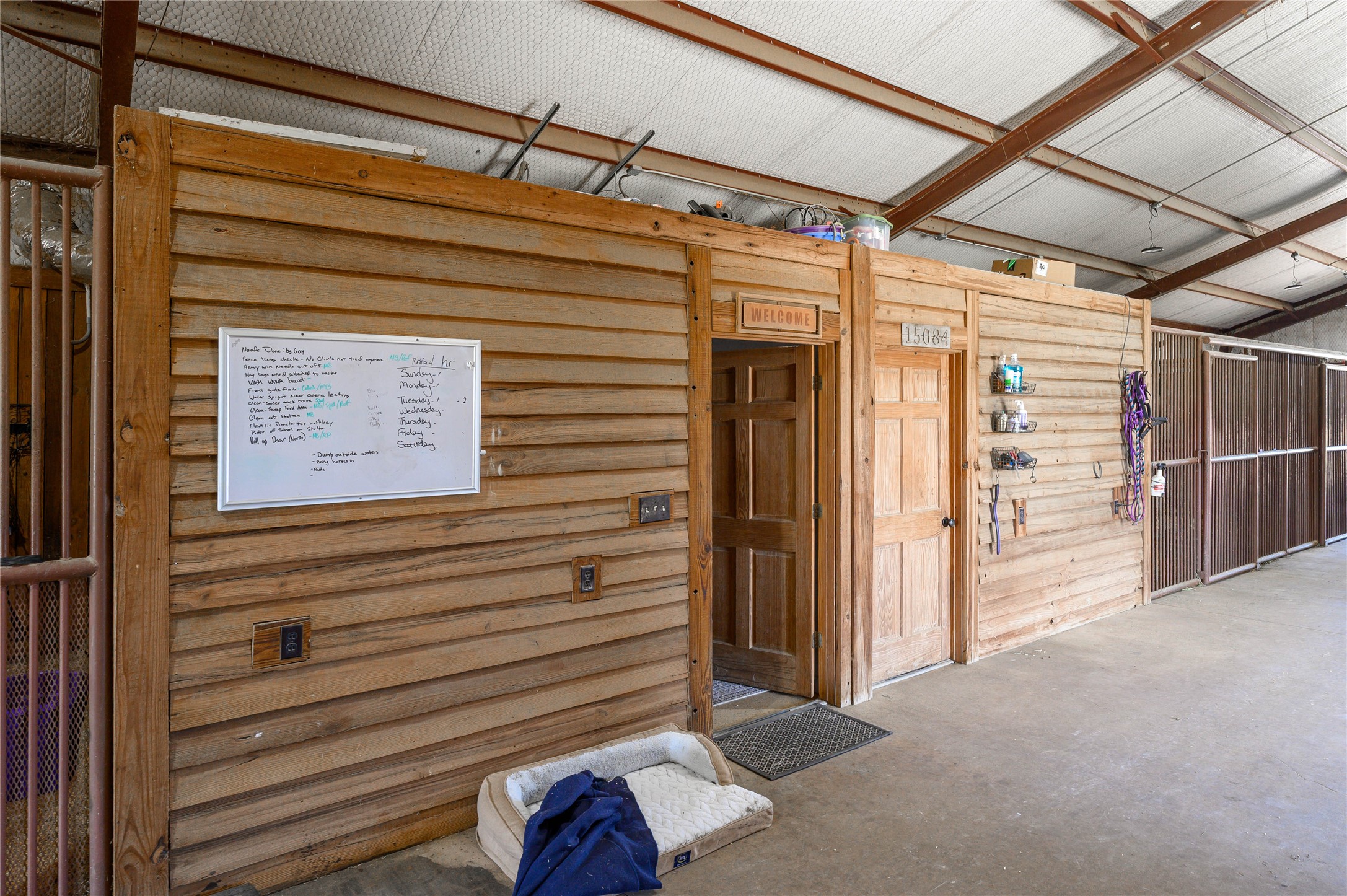 15084 US Highway 377