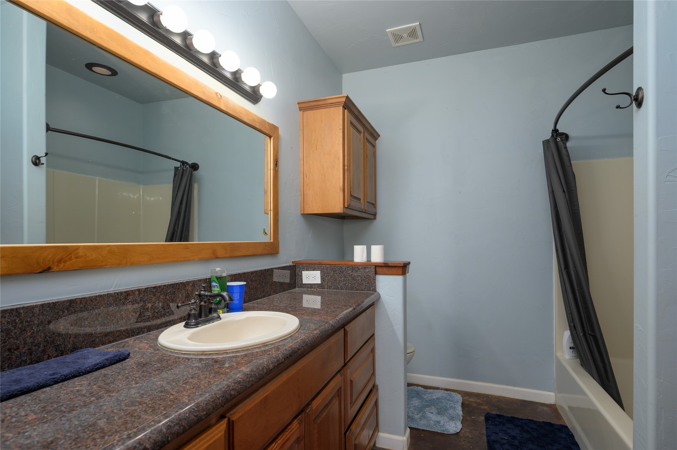 15084 US Highway 377