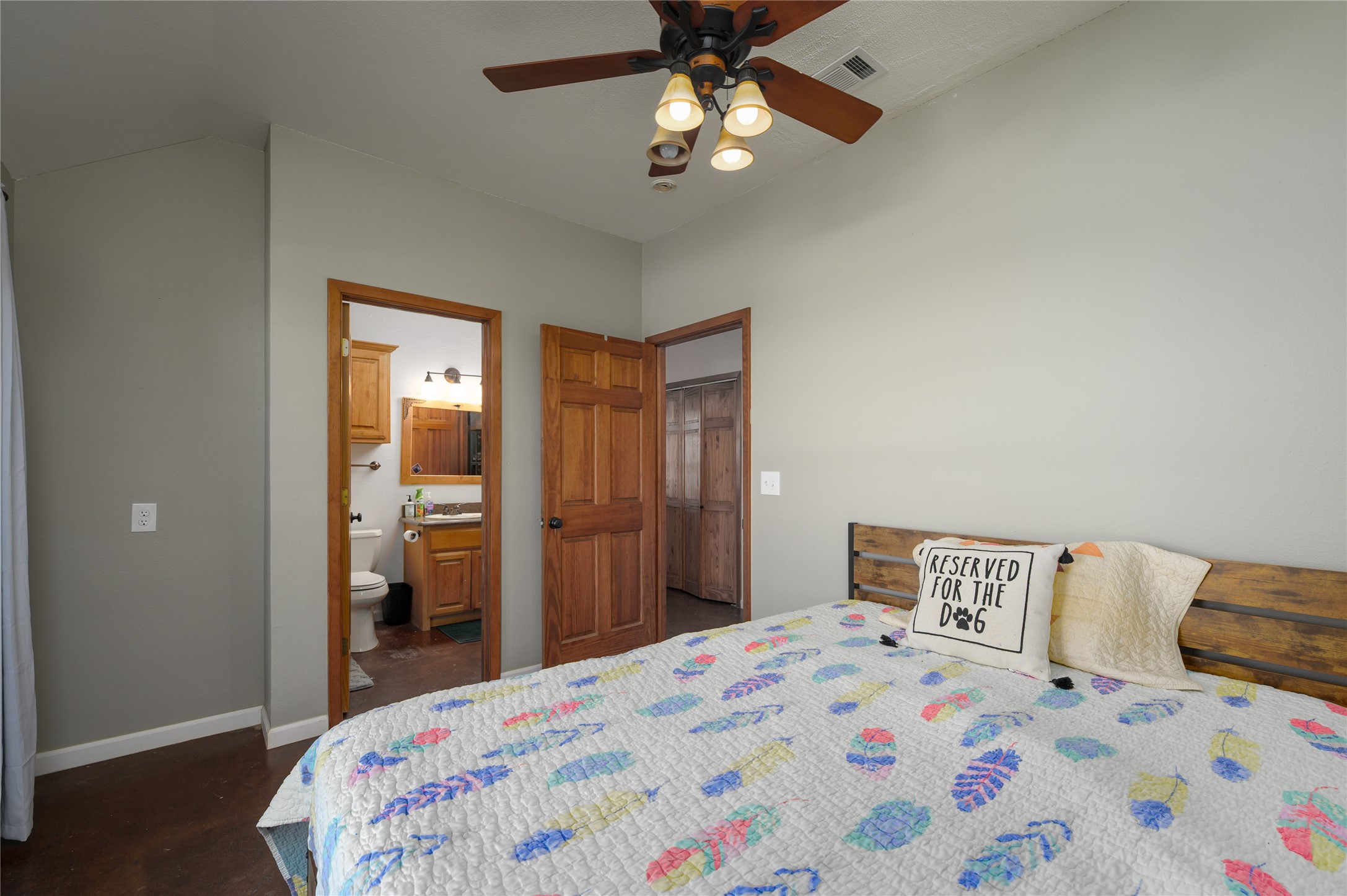 15084 US Highway 377