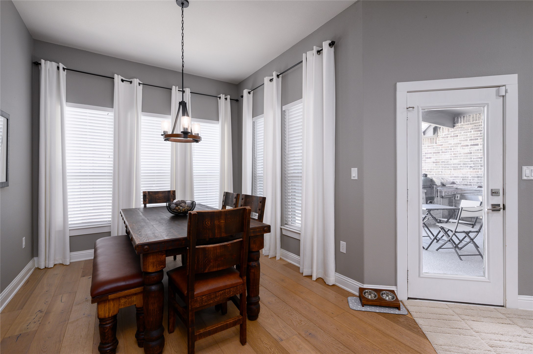 2113 Twin Creeks Circle