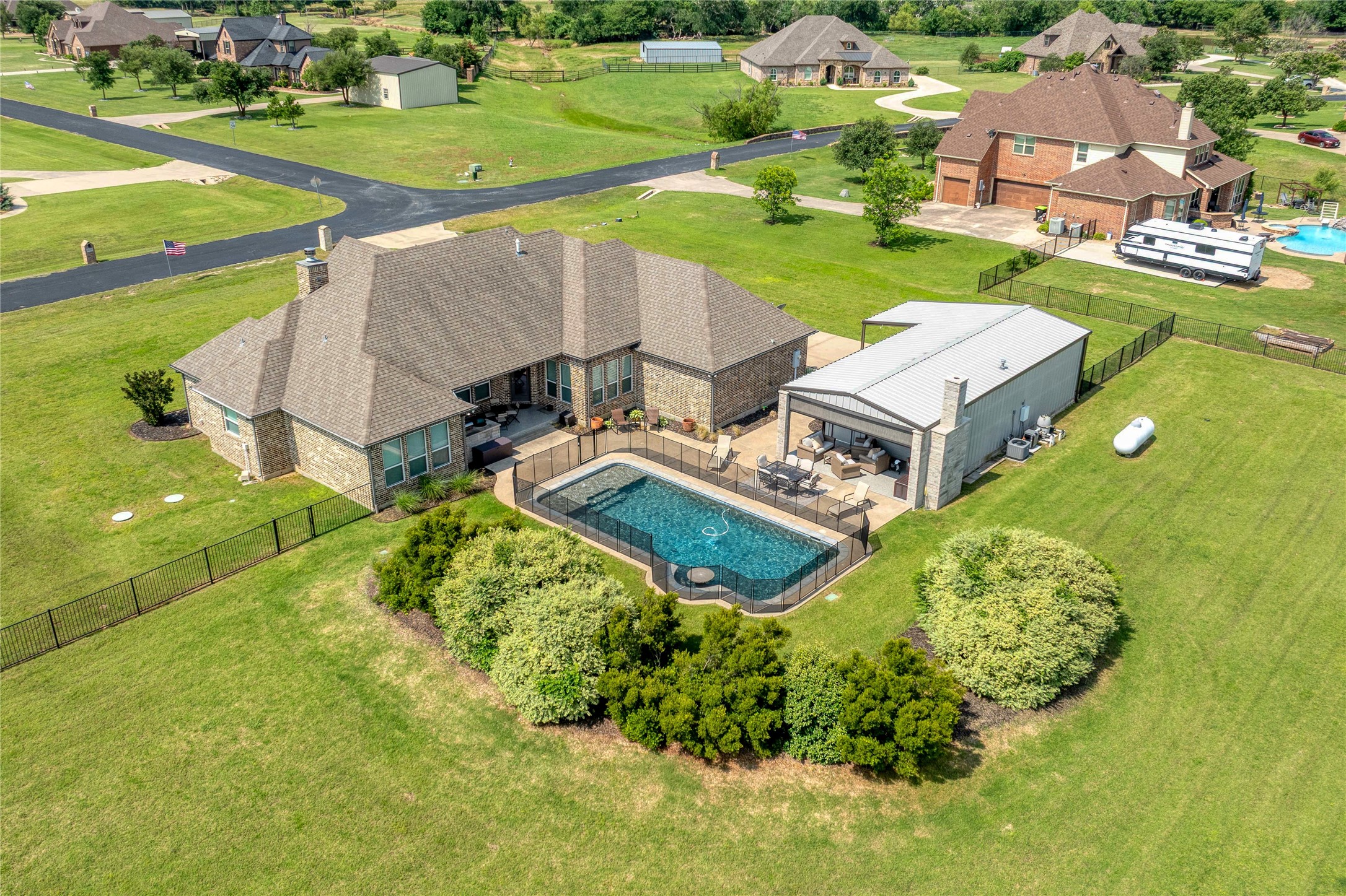 2113 Twin Creeks Circle