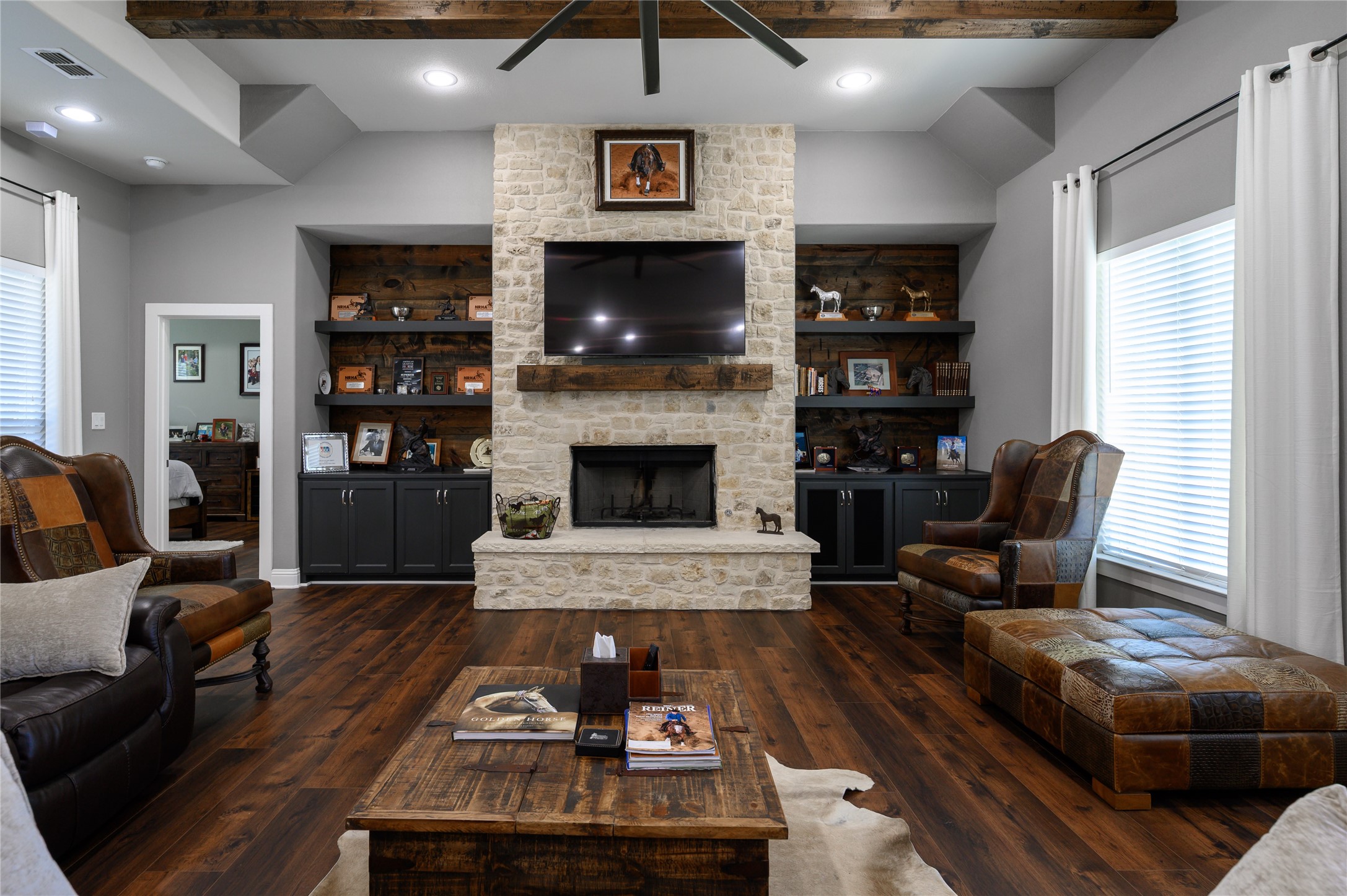 2113 Twin Creeks Circle