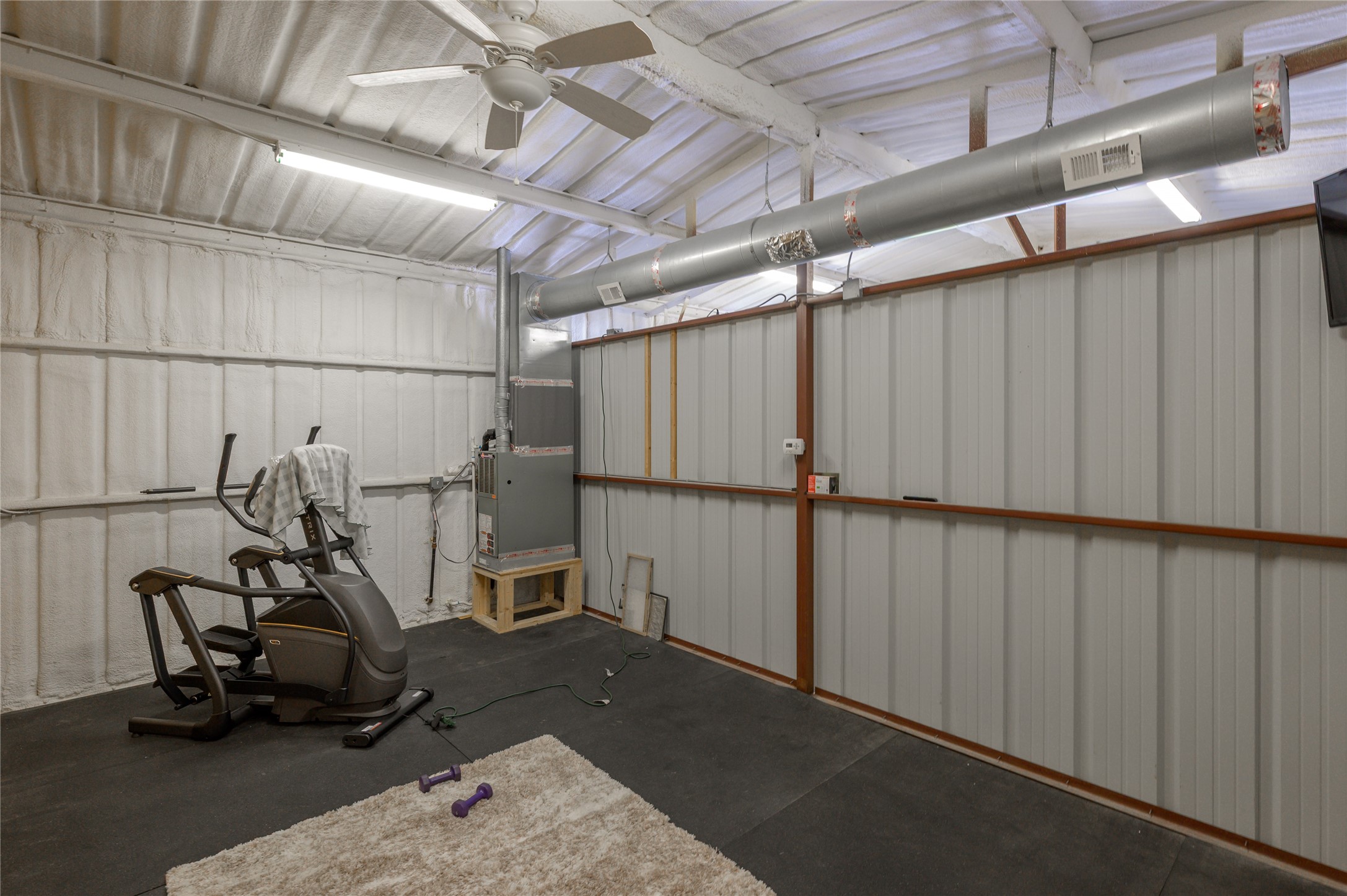 2113 Twin Creeks Circle