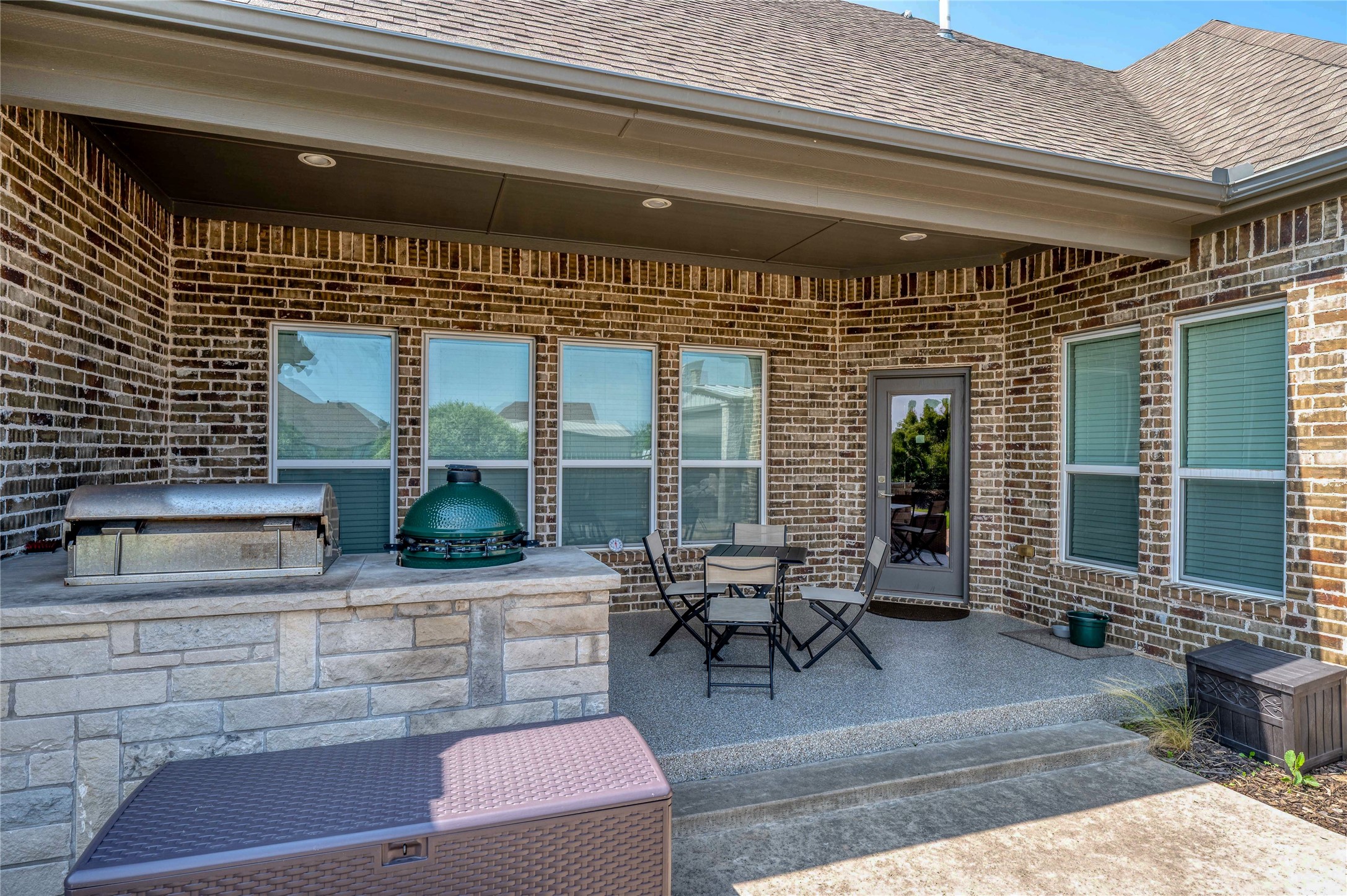 2113 Twin Creeks Circle