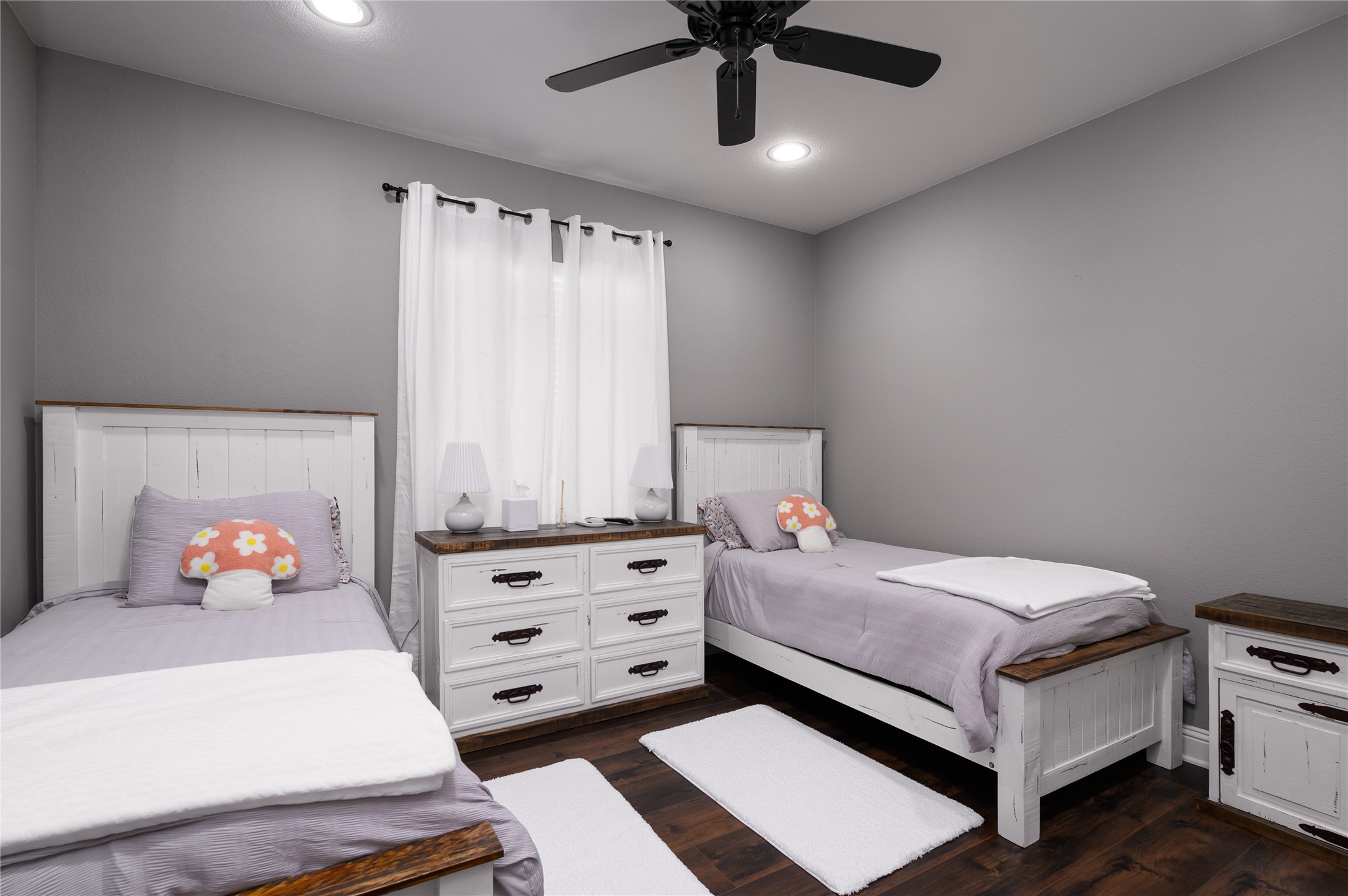 2113 Twin Creeks Circle