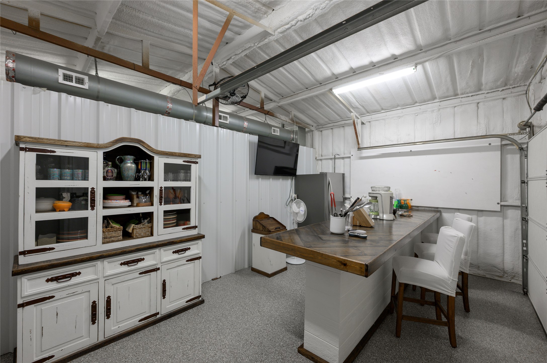 2113 Twin Creeks Circle