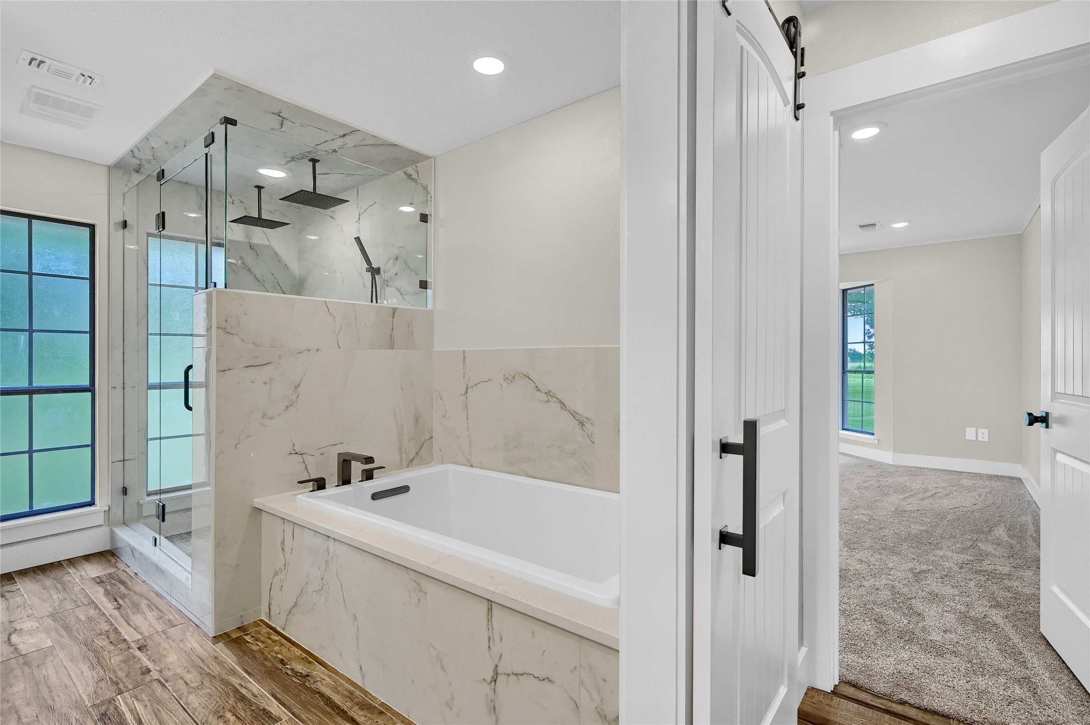 1101 A Brooks Lane