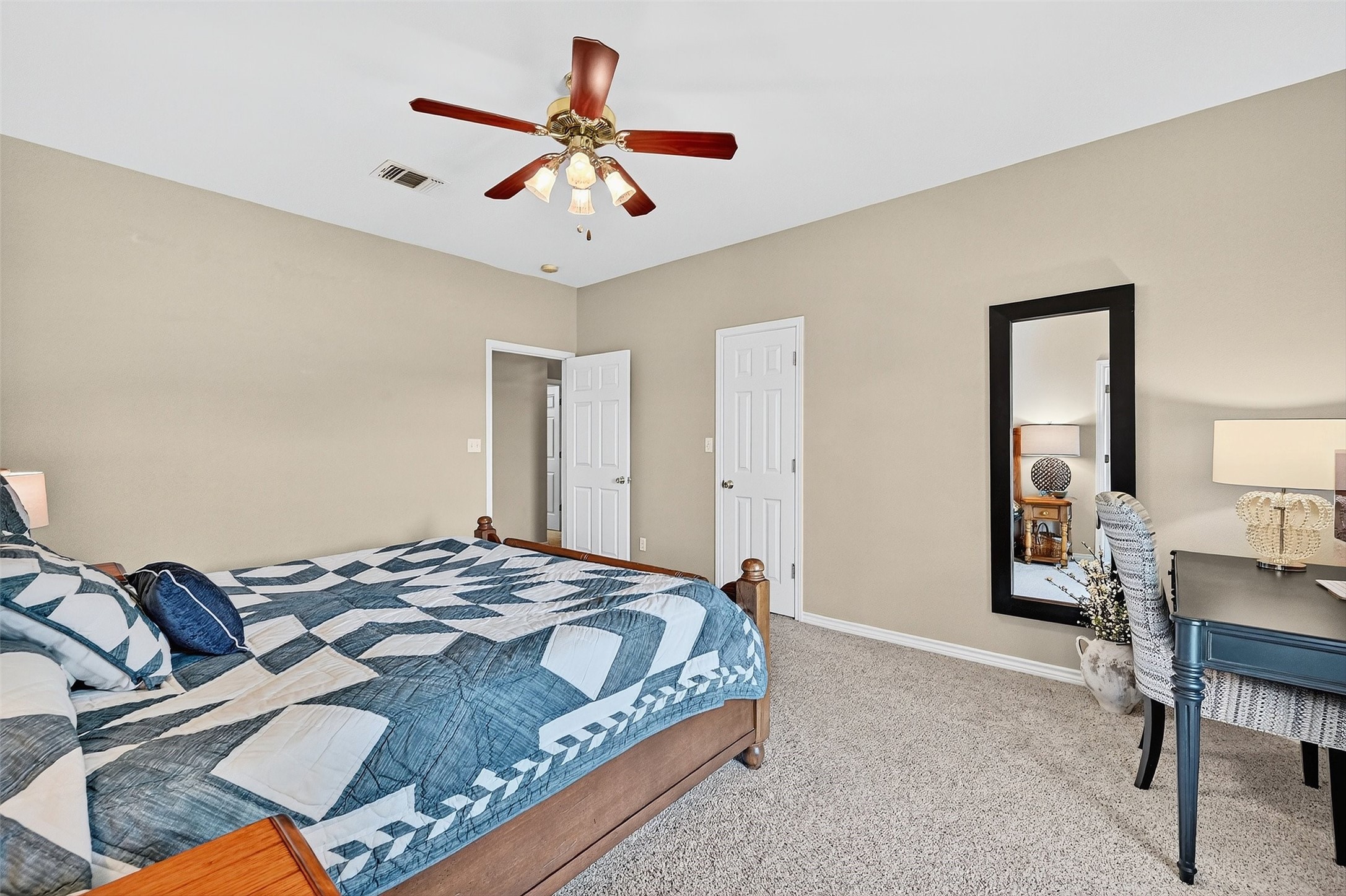 122 Comanche Drive